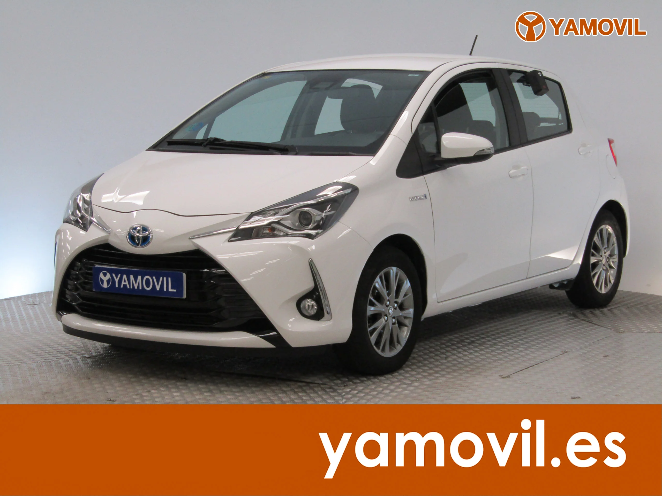Toyota Yaris HYBRID 1.5 ACTIVE - Foto 1