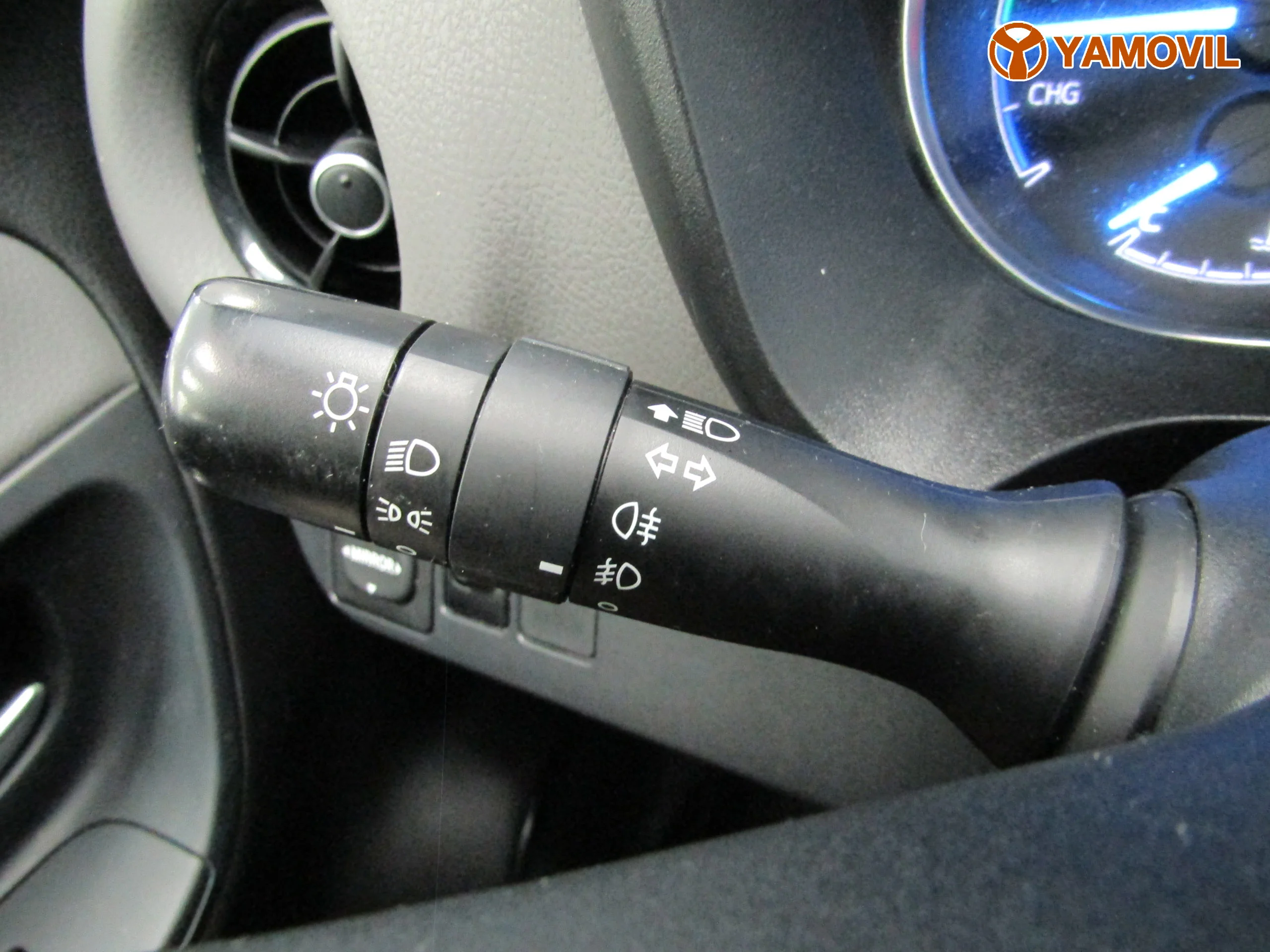 Toyota Yaris HYBRID 1.5 ACTIVE - Foto 19