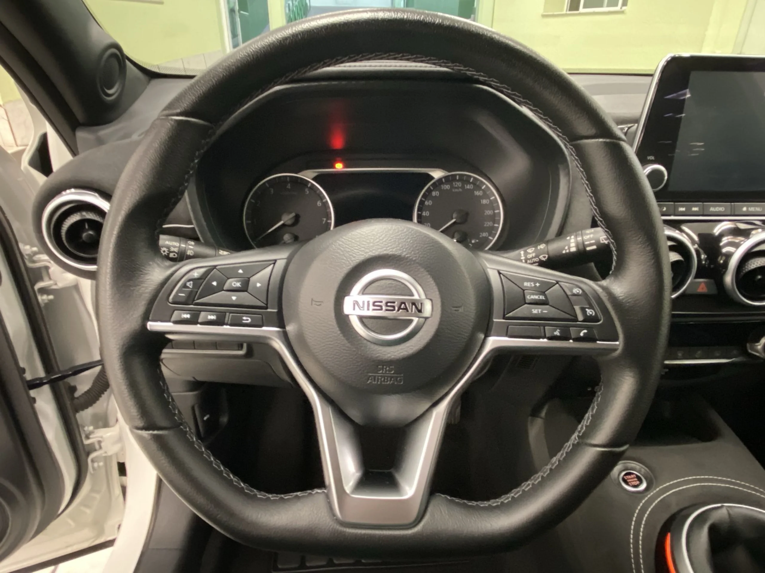 Nissan Juke 1.0 DIG-T N-Design Active 84 kW (114 CV) - Foto 11