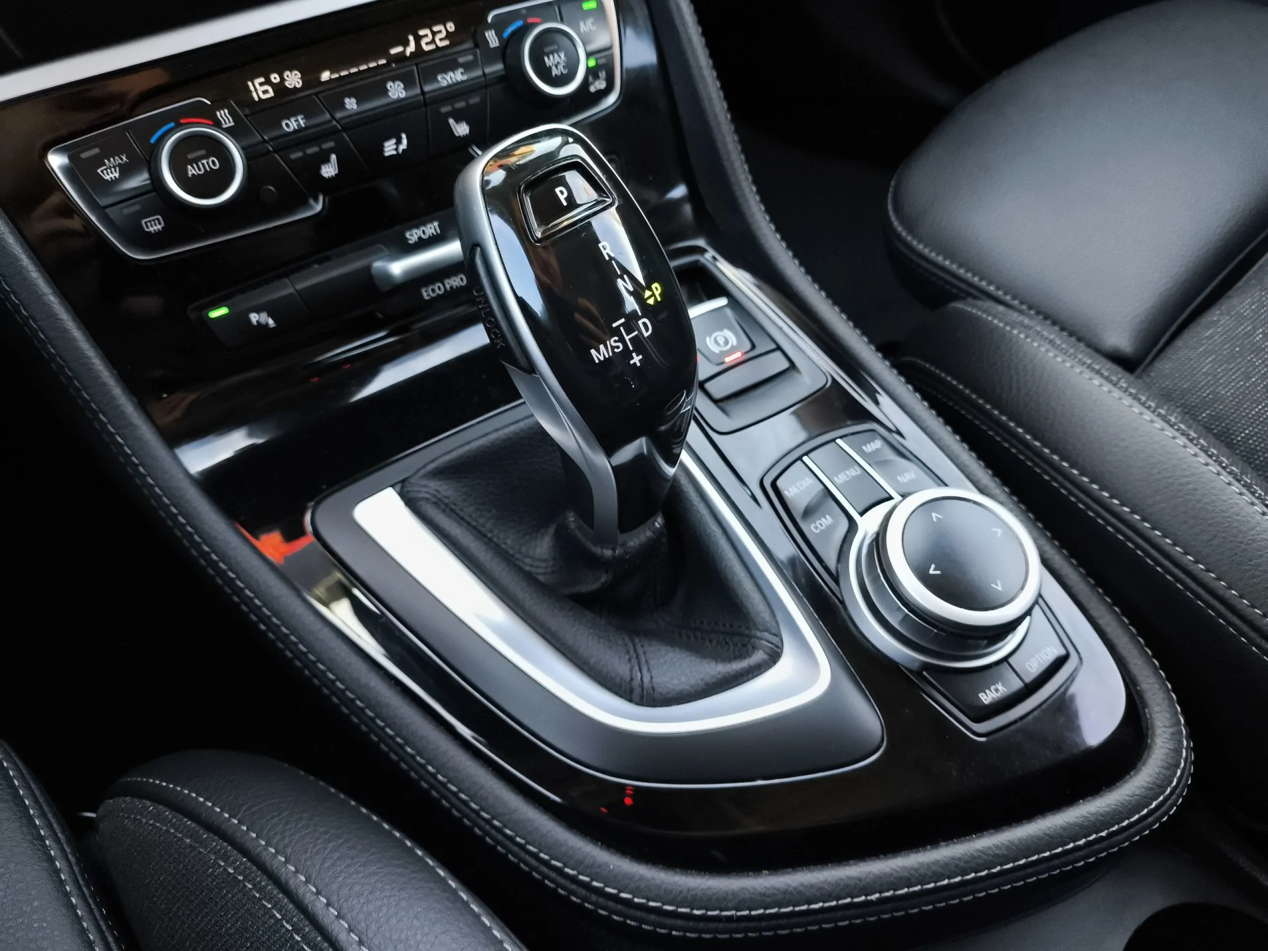 BMW Serie 2 216d Gran Tourer 85 kW (116 CV) - Foto 18