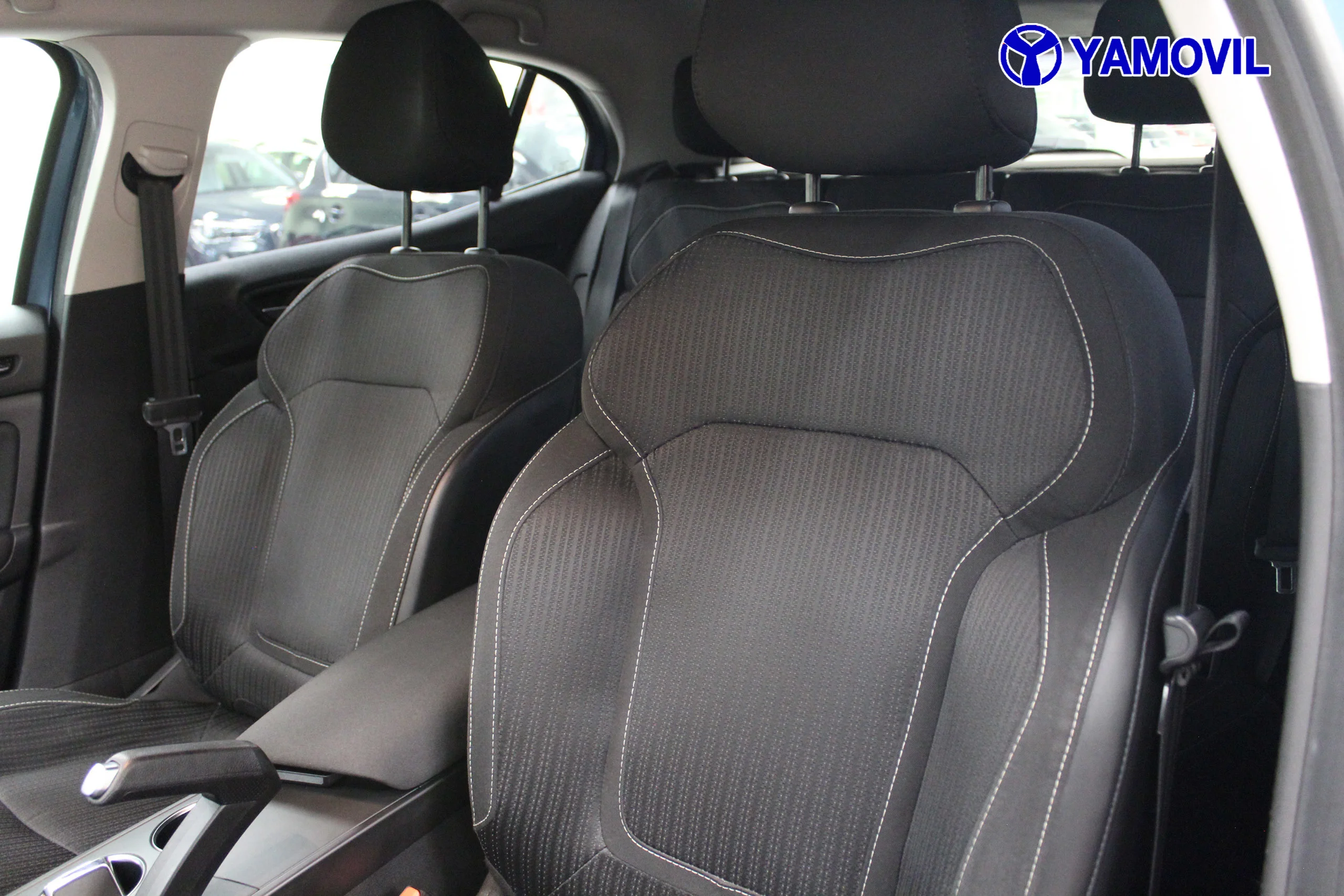 Renault Megane BUSINESS ENERGY 100CV 5P - Foto 13