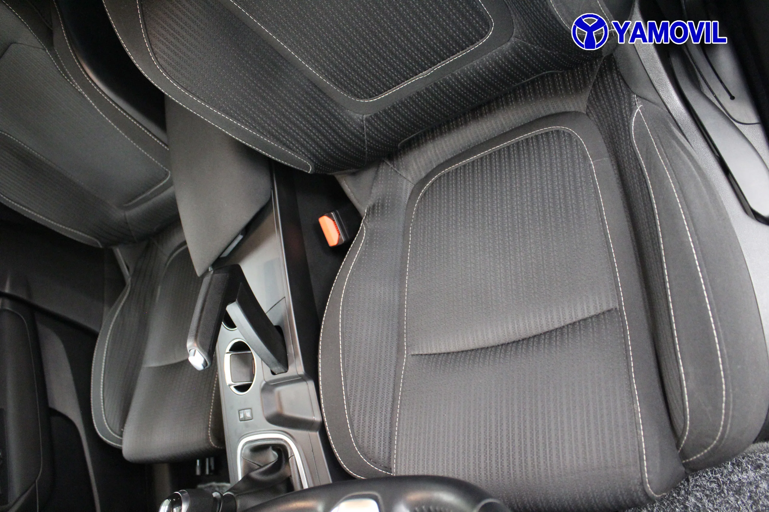 Renault Megane BUSINESS ENERGY 100CV 5P - Foto 14