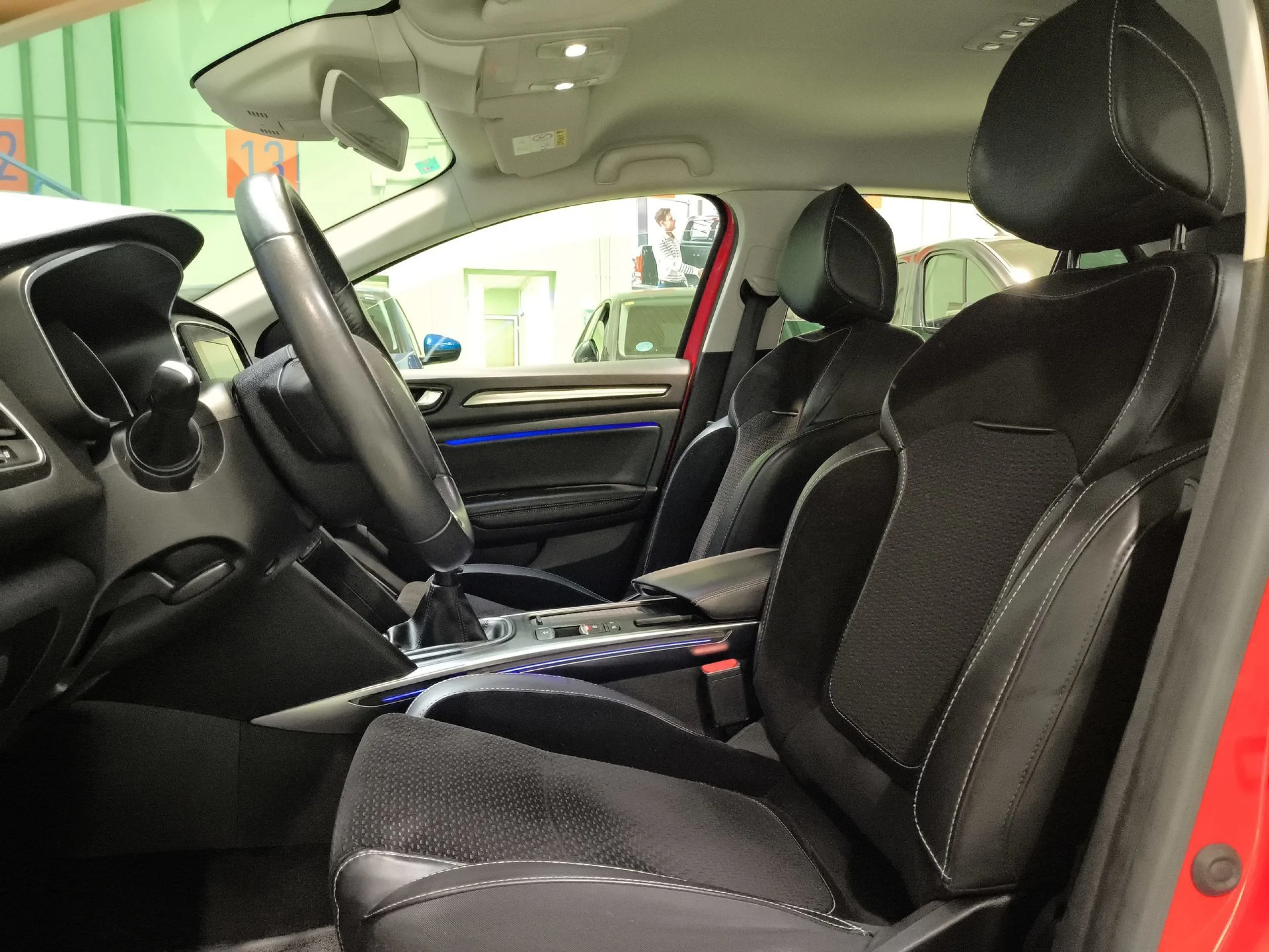 Renault Megane Zen Energy dCi 81 kW (110 CV) - Foto 8