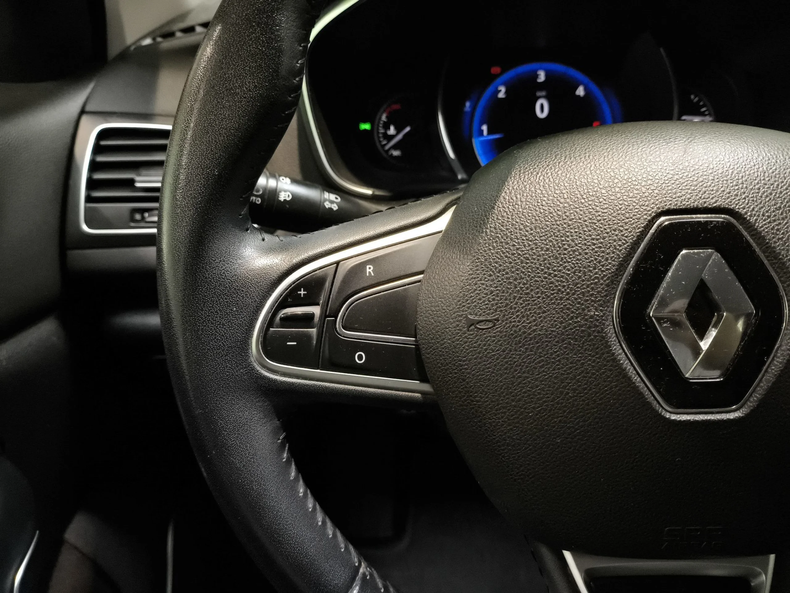 Renault Megane Zen Energy dCi 81 kW (110 CV) - Foto 13
