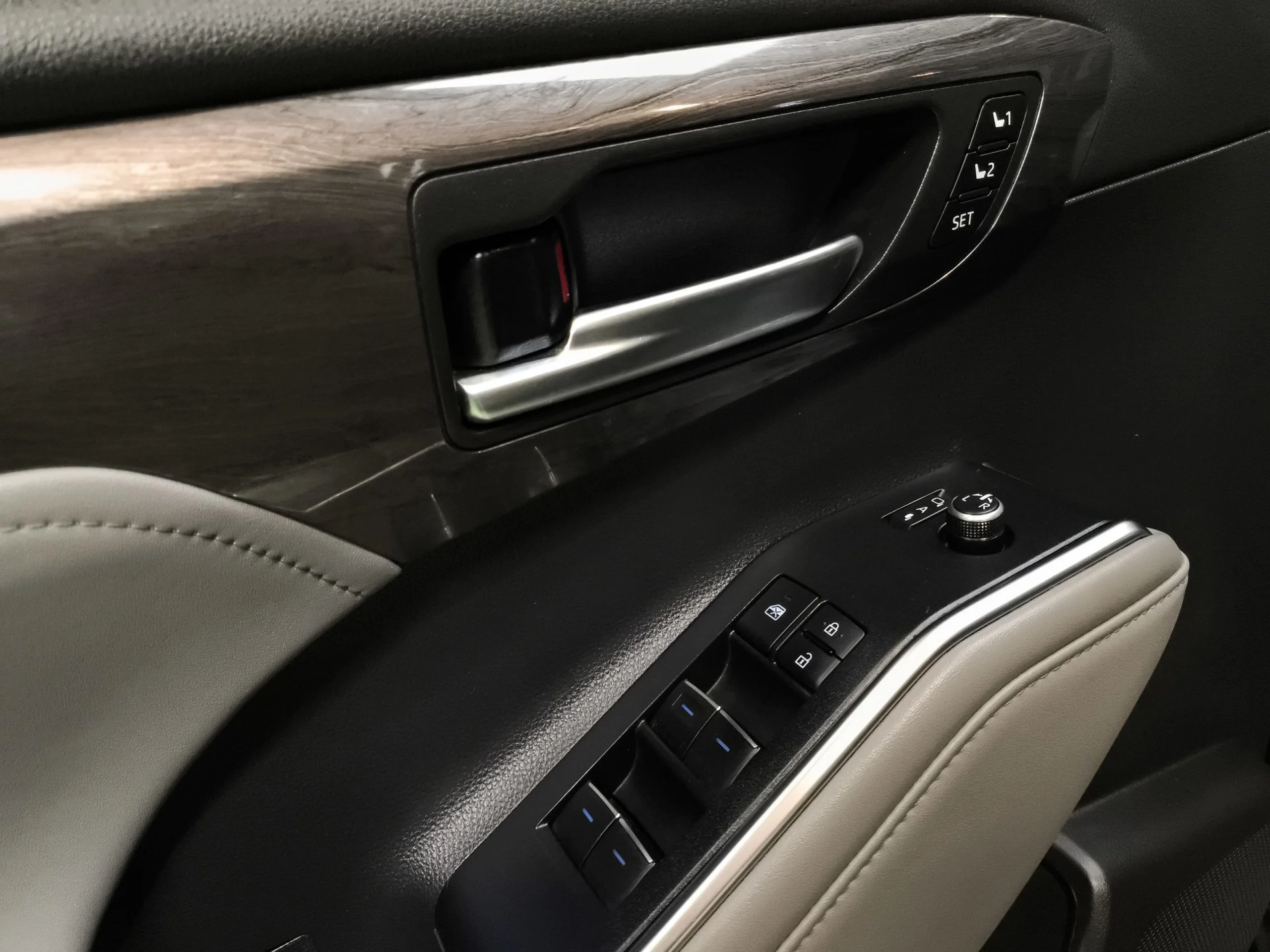 Toyota Highlander 2.5 Luxury P. Especial 181 kW (246 CV) - Foto 10