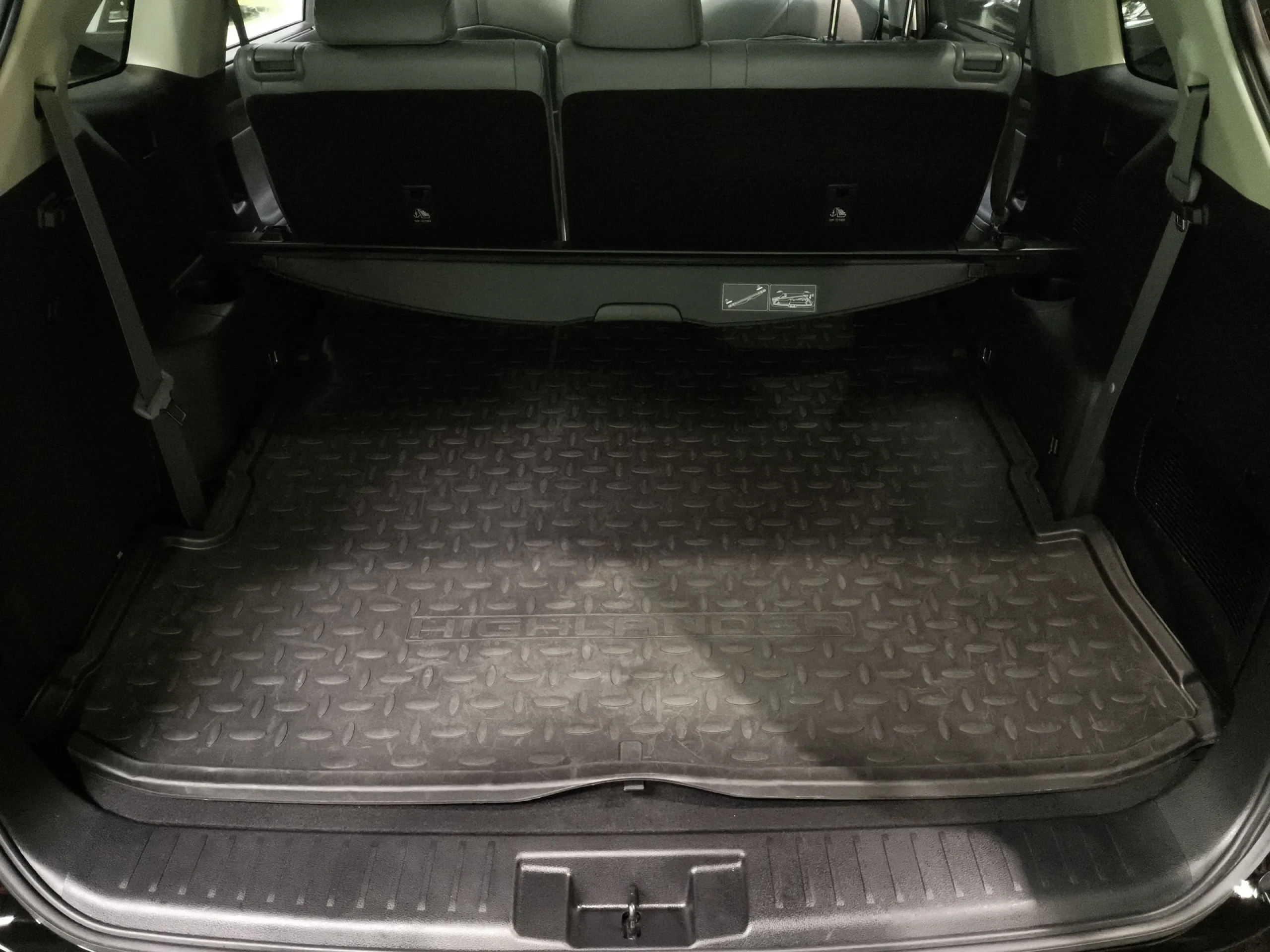 Toyota Highlander 2.5 Luxury P. Especial 181 kW (246 CV) - Foto 25