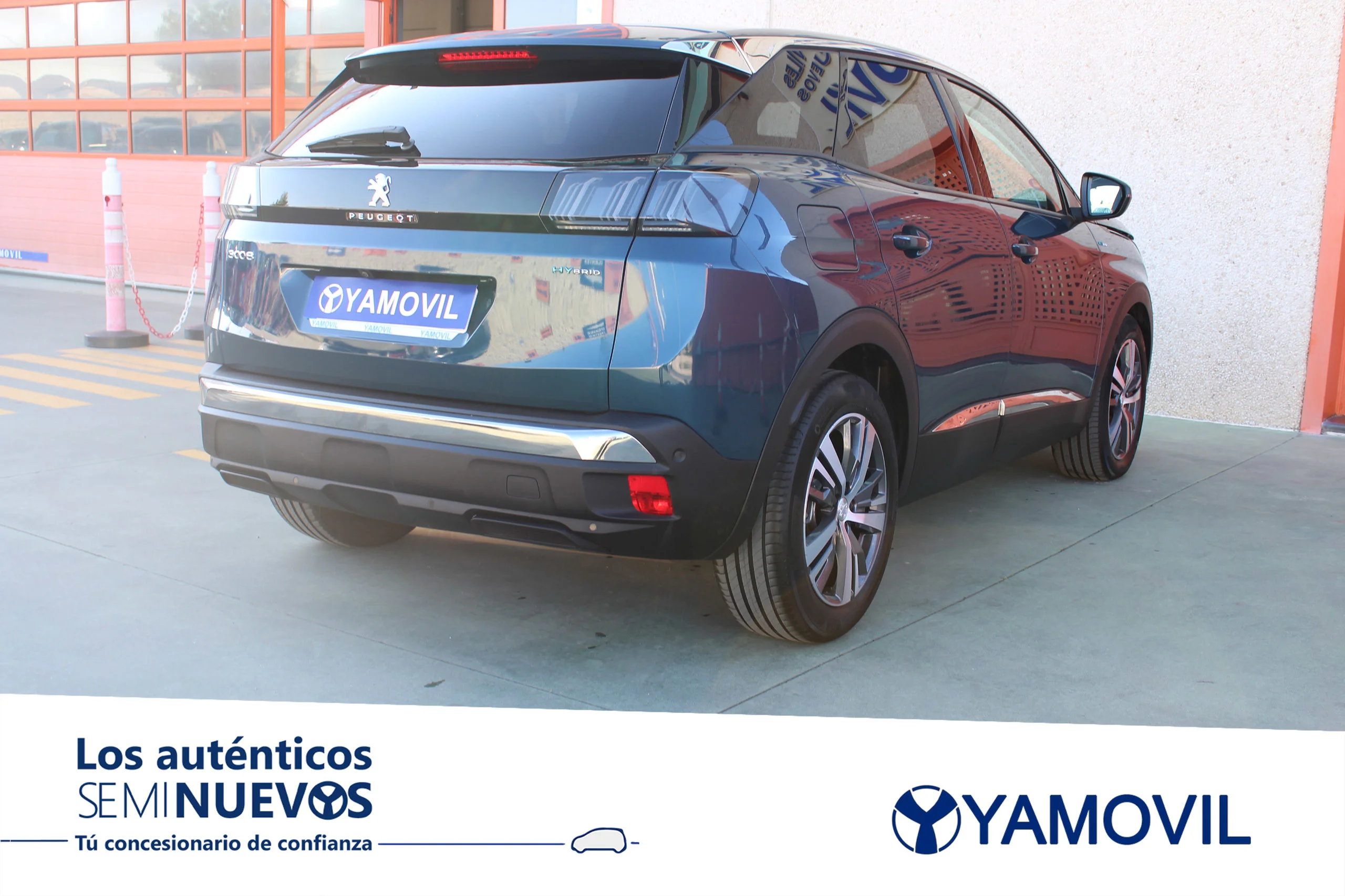 Peugeot 3008 SUV HYBRID 225 e-EAT8 ALLURE 5P AUT. HÍBRIDO ENCHUFABLE - Foto 4