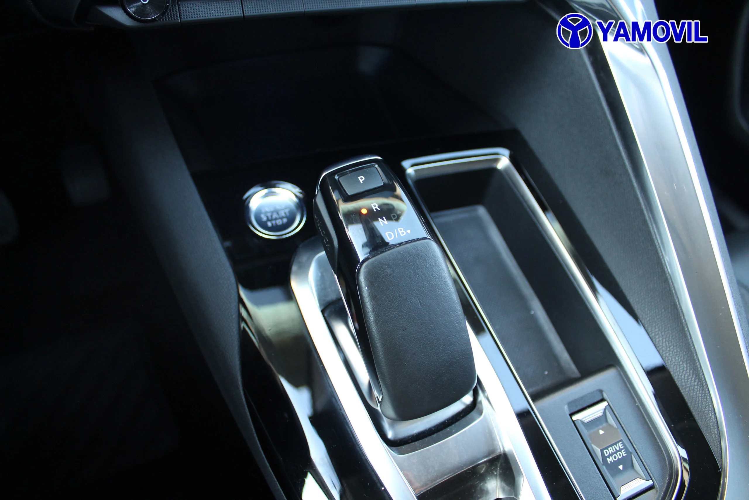 Peugeot 3008 SUV HYBRID 225 e-EAT8 ALLURE 5P AUT. HÍBRIDO ENCHUFABLE - Foto 32