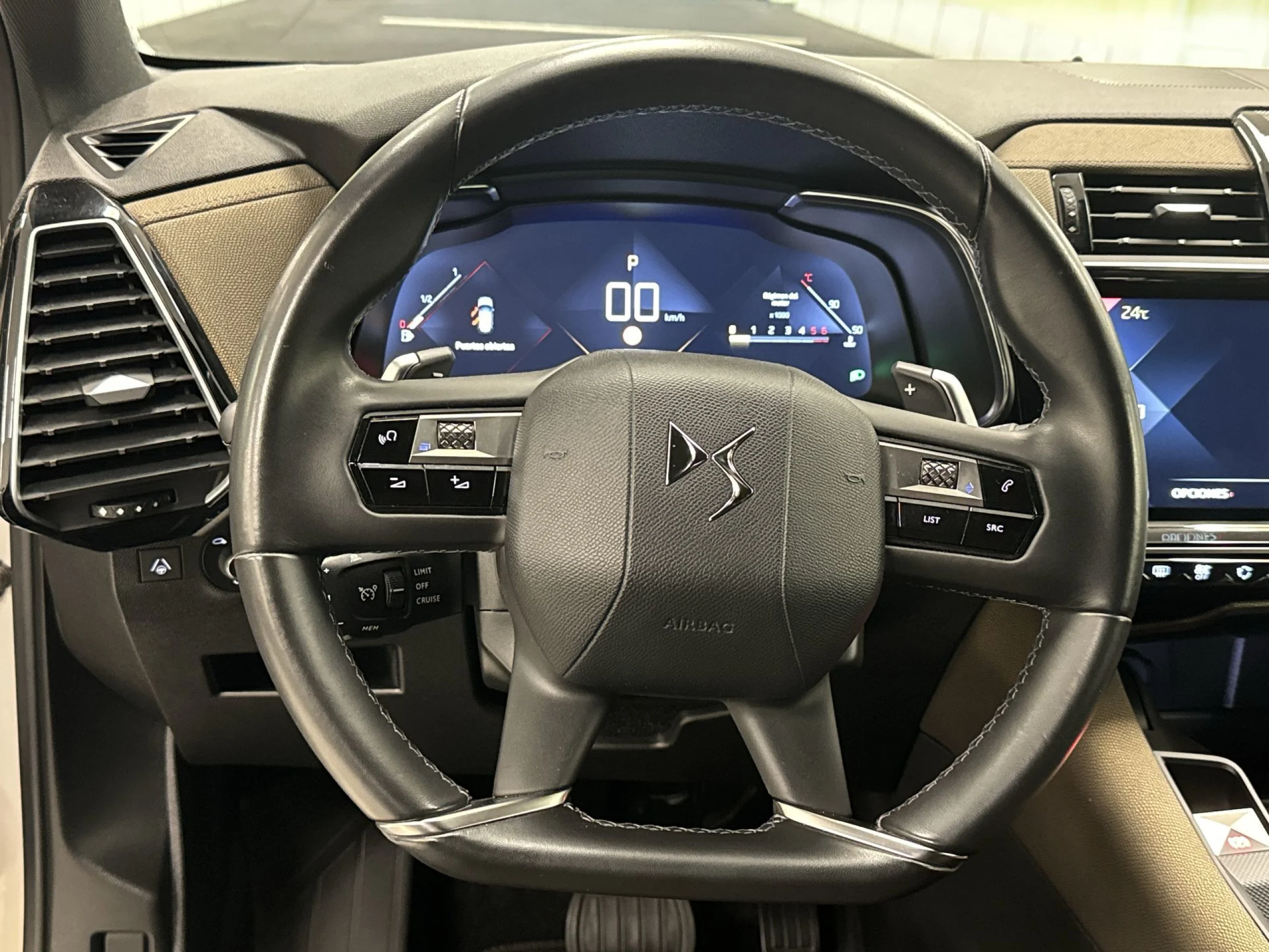 DS DS7 Crossback BlueHDi 130 DE Bastille + AT 96 kW (130 CV) - Foto 10