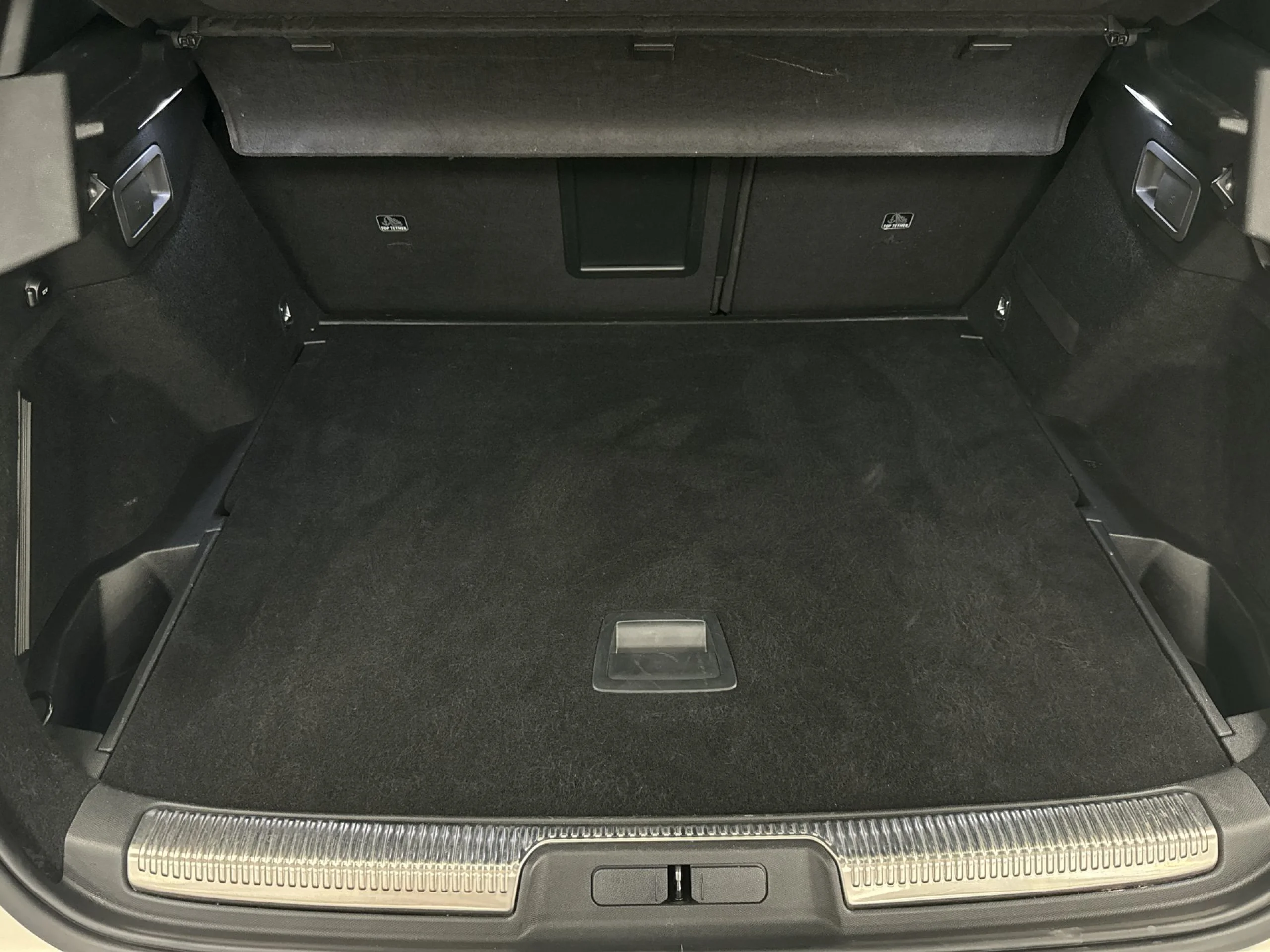 DS DS7 Crossback BlueHDi 130 DE Bastille + AT 96 kW (130 CV) - Foto 19