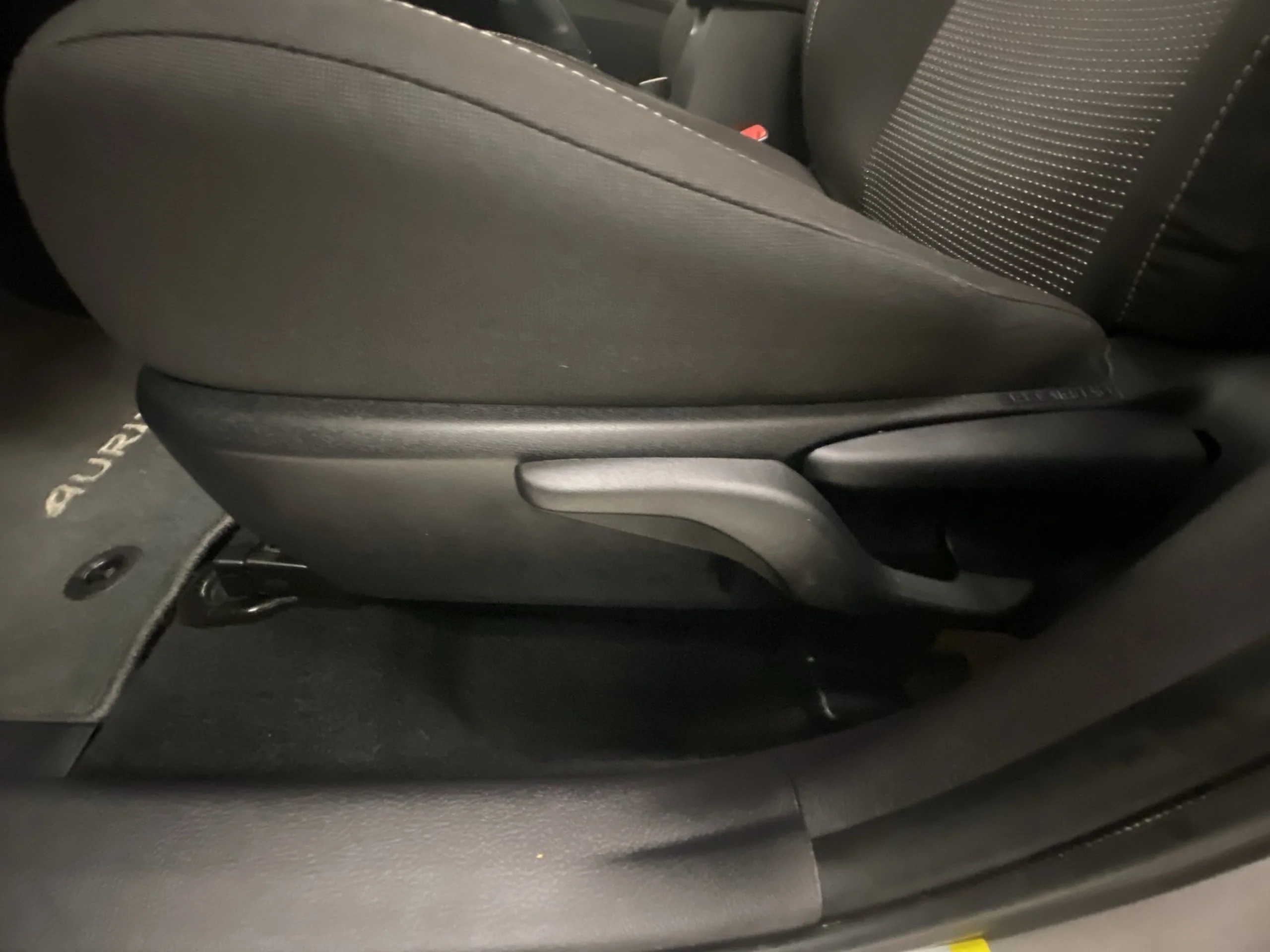 Toyota Auris 130 Active MultiDrive 97 kW (132 CV) - Foto 9