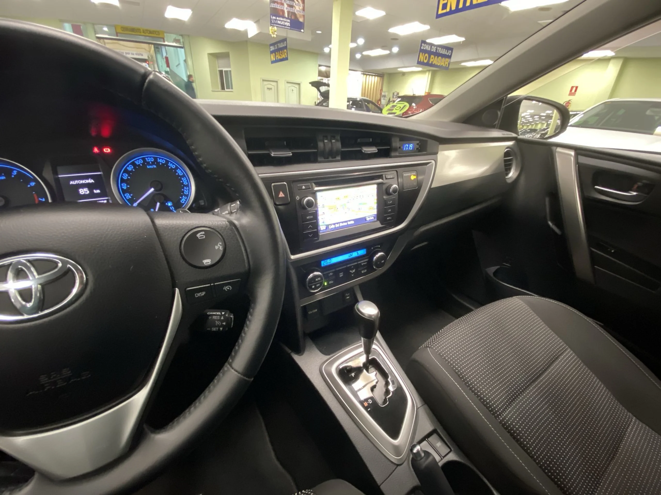 Toyota Auris 130 Active MultiDrive 97 kW (132 CV) - Foto 18