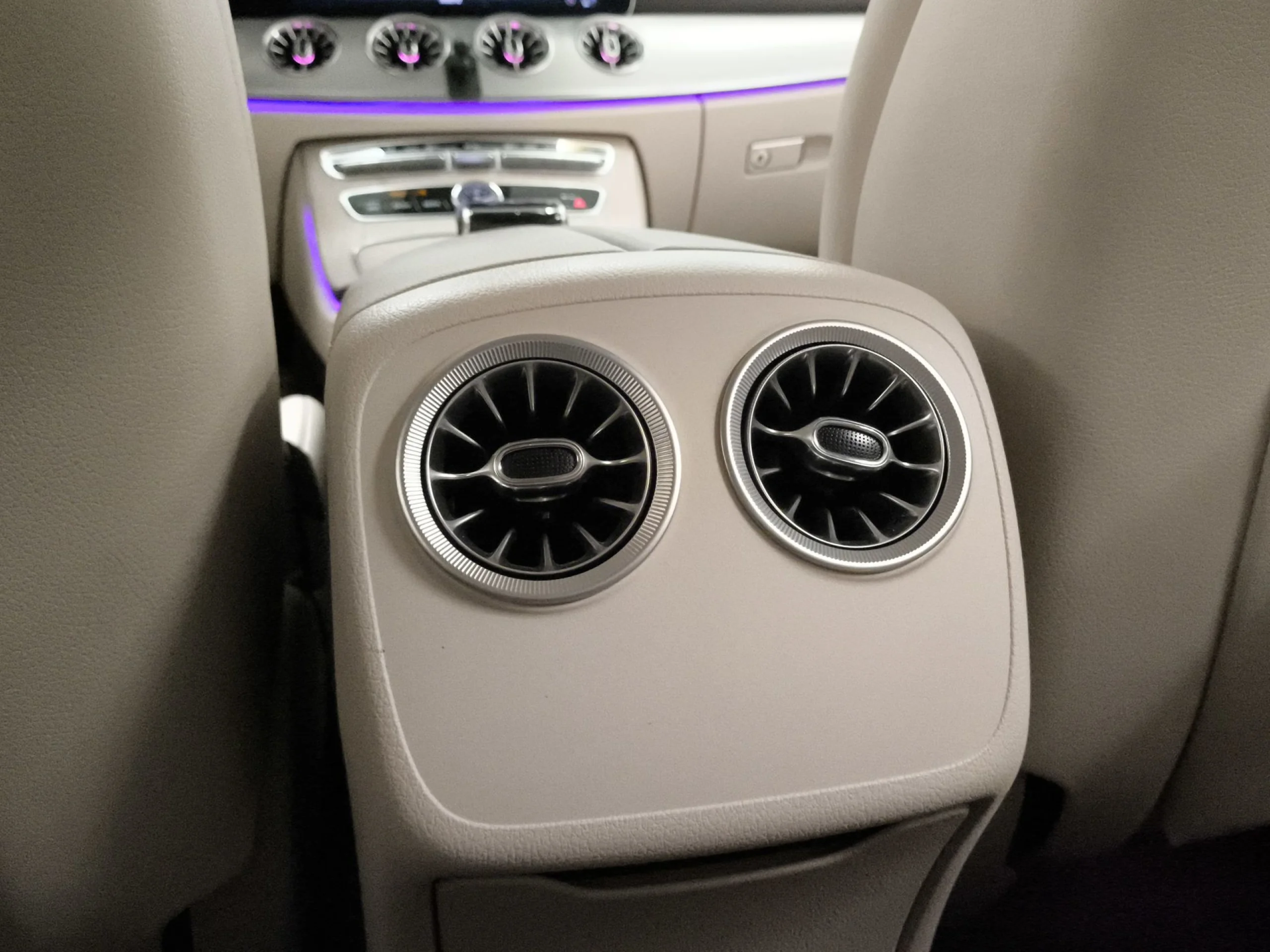 Mercedes-Benz Clase E E 220 d Coupe 143 kW (194 CV) - Foto 28
