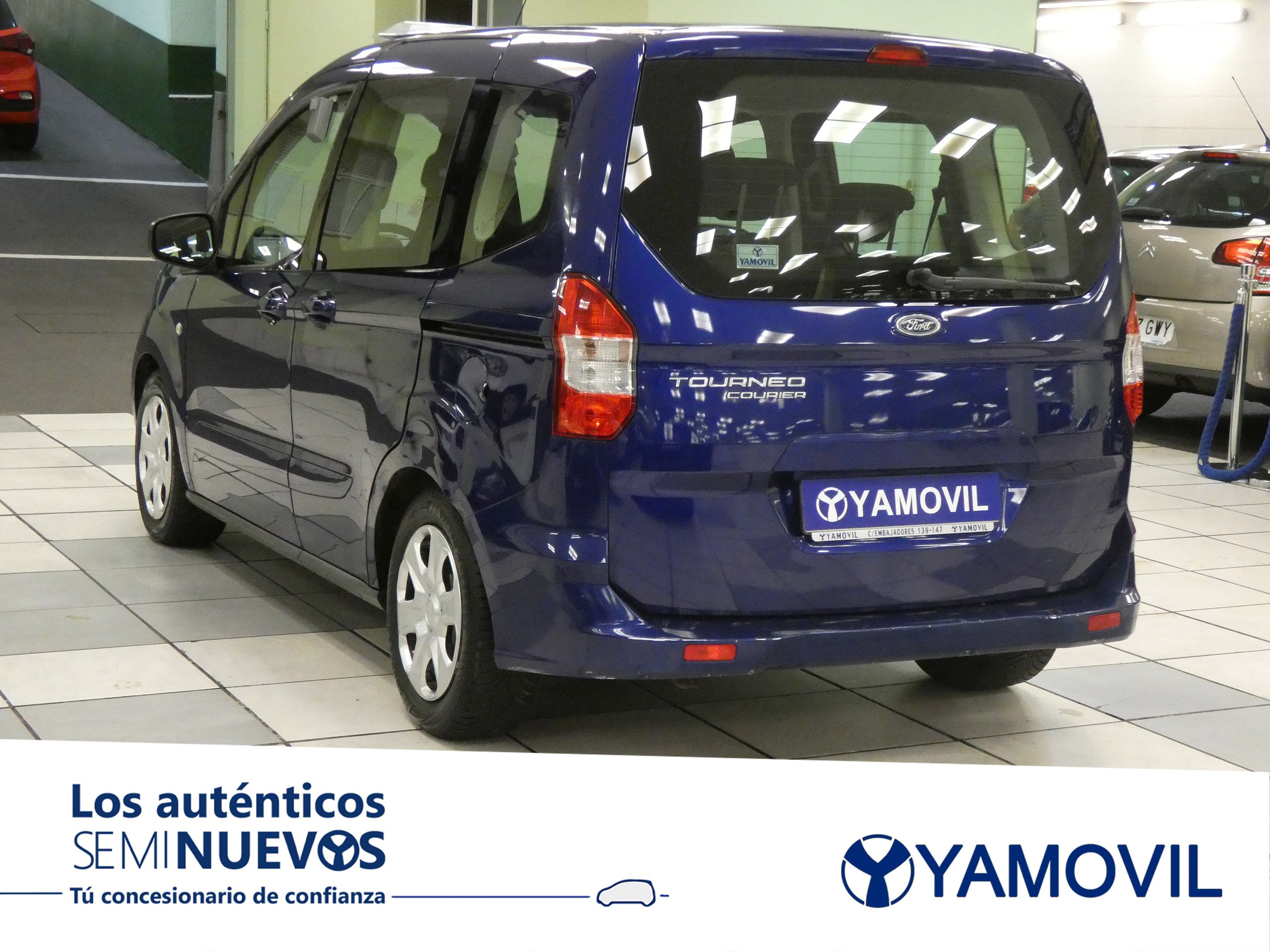 Ford Tourneo COURIER 1.6 TDCI TREND 5P - Foto 6