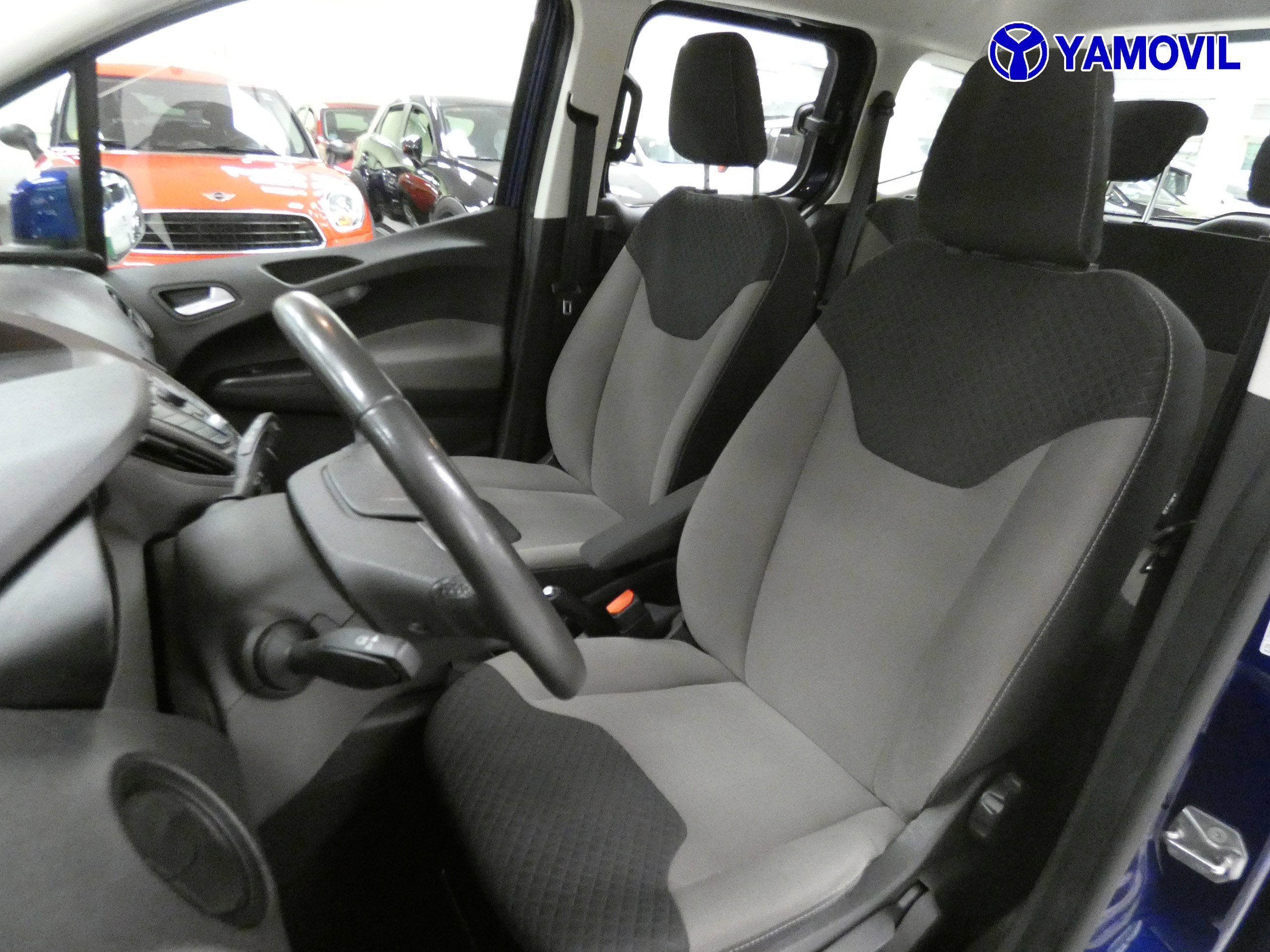 Ford Tourneo COURIER 1.6 TDCI TREND 5P - Foto 13