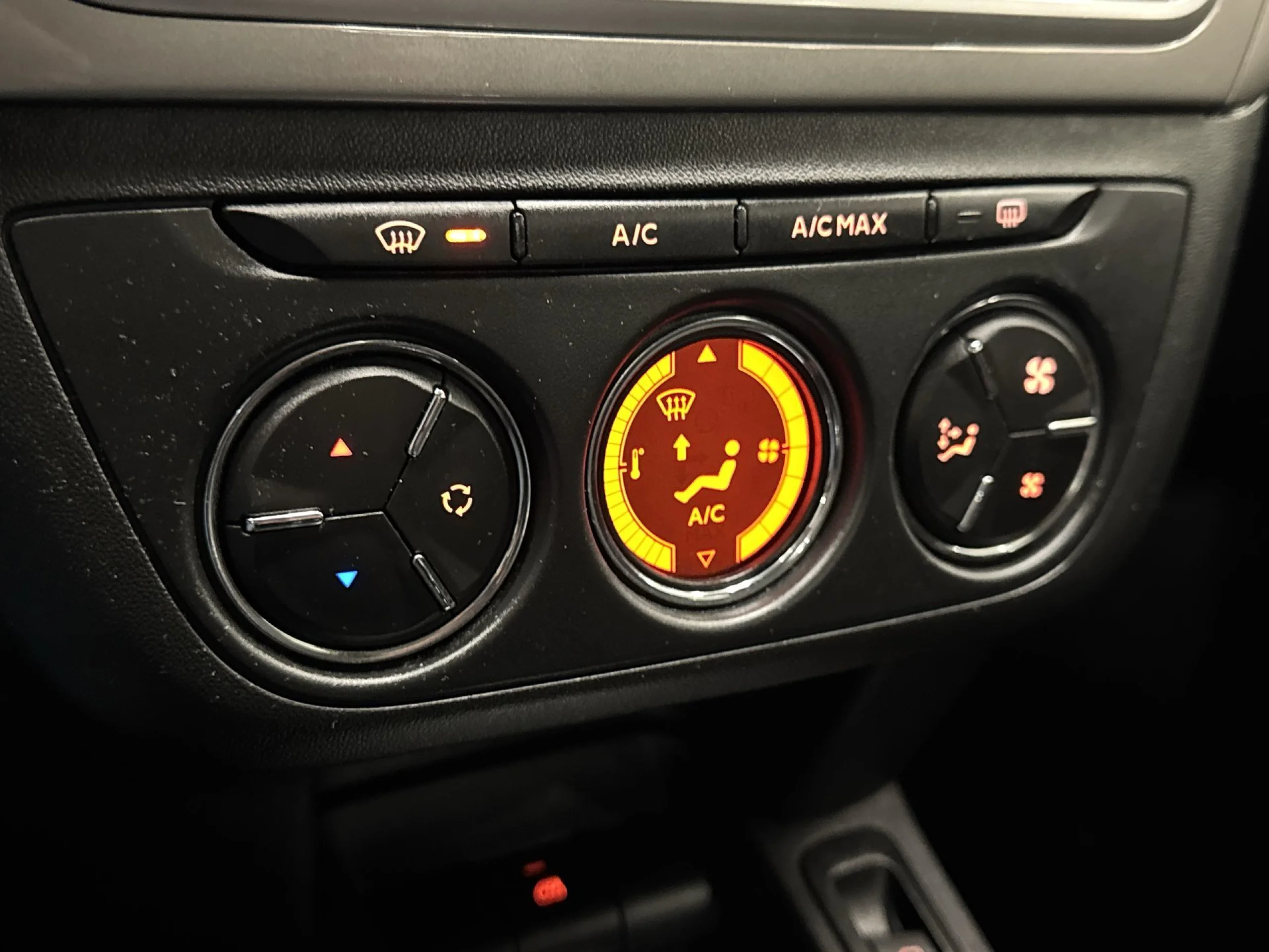 Citroen C-Elysee PureTech 82 Shine 60 kW (82 CV) - Foto 20