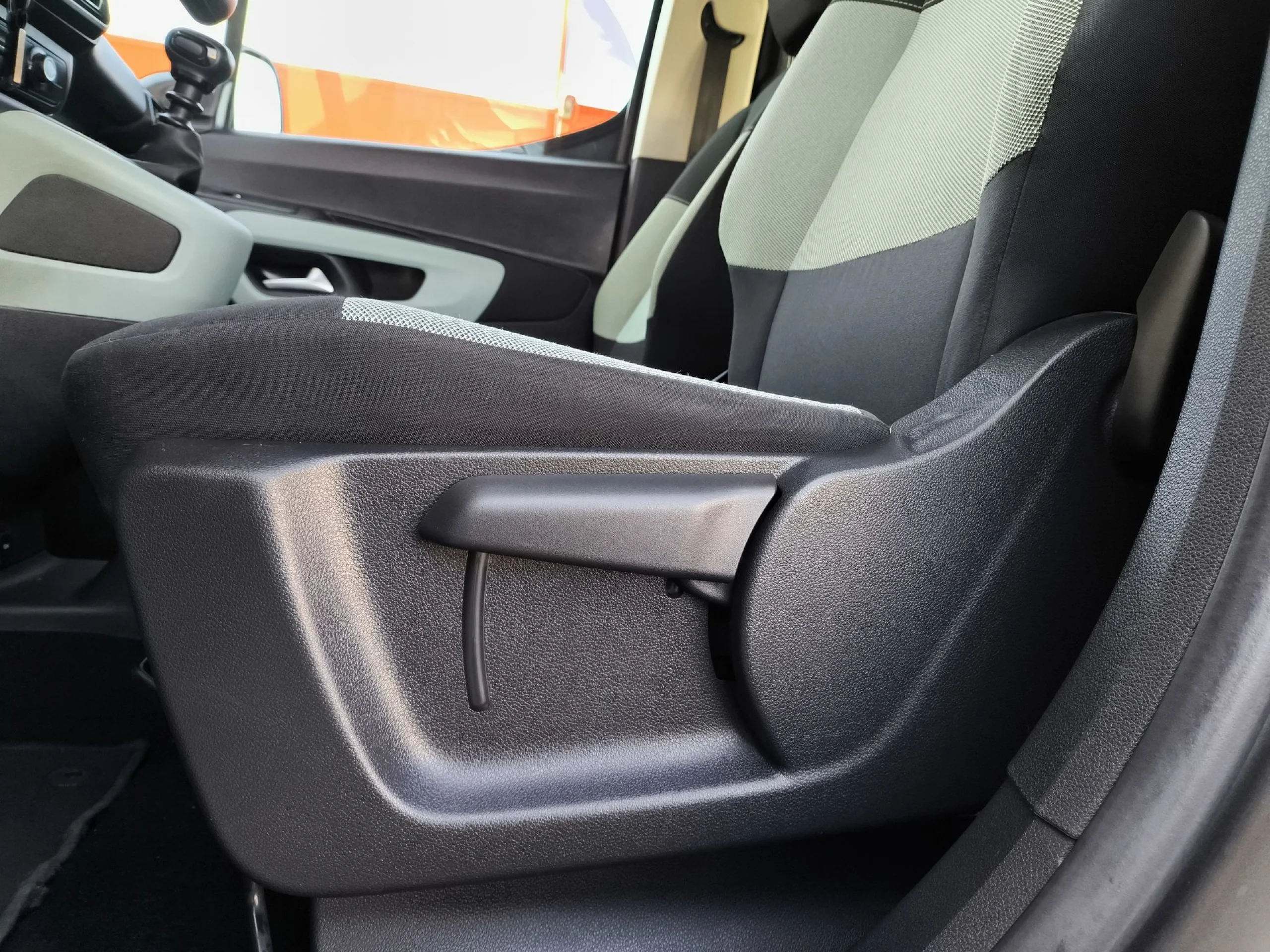 Citroen Berlingo Combi PureTech 110 SANDS Talla M Feel 81 kW (110 CV) - Foto 12