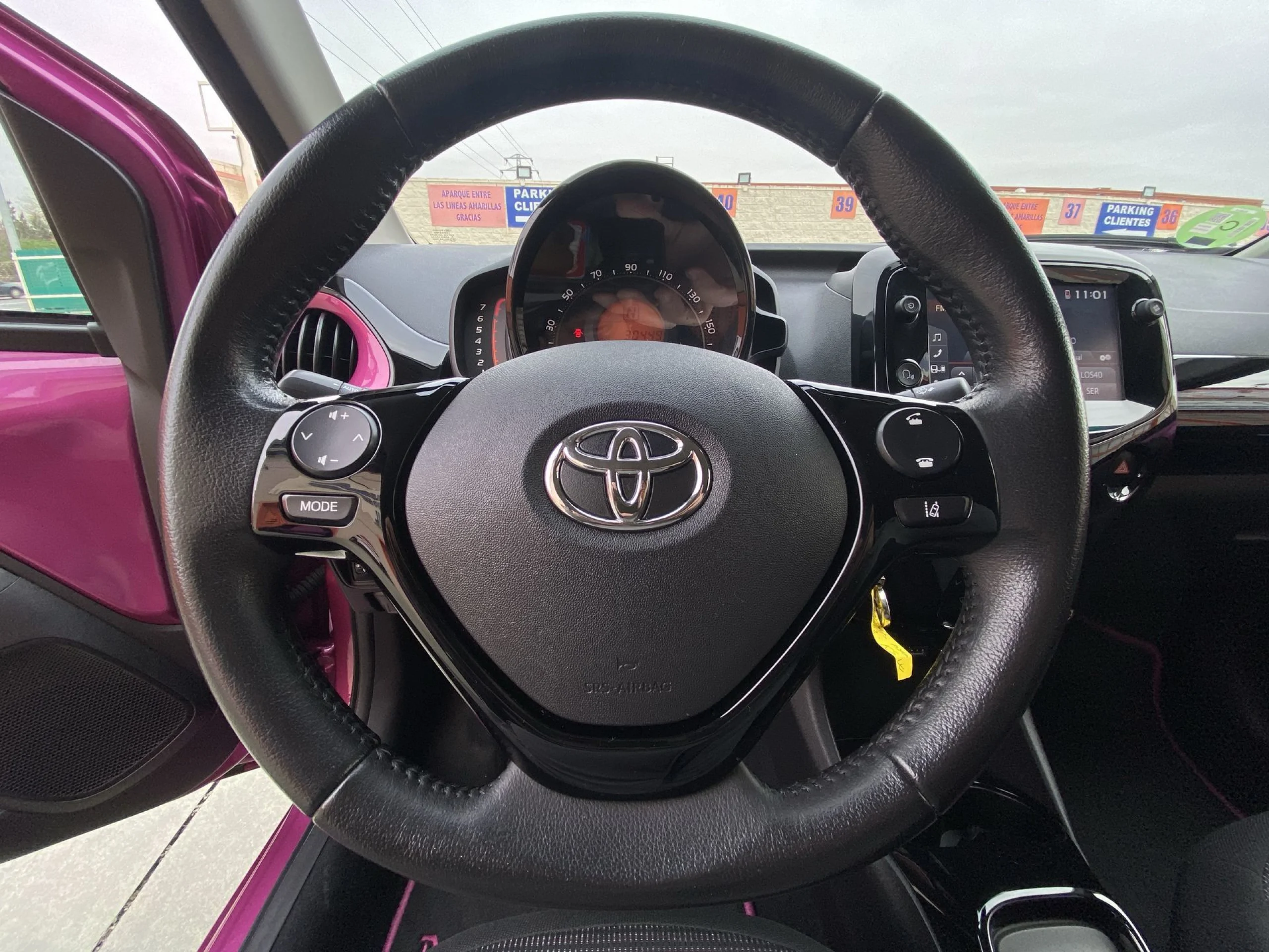 Toyota Aygo 1.0 70 x-cite 53 kW (72 CV) - Foto 11