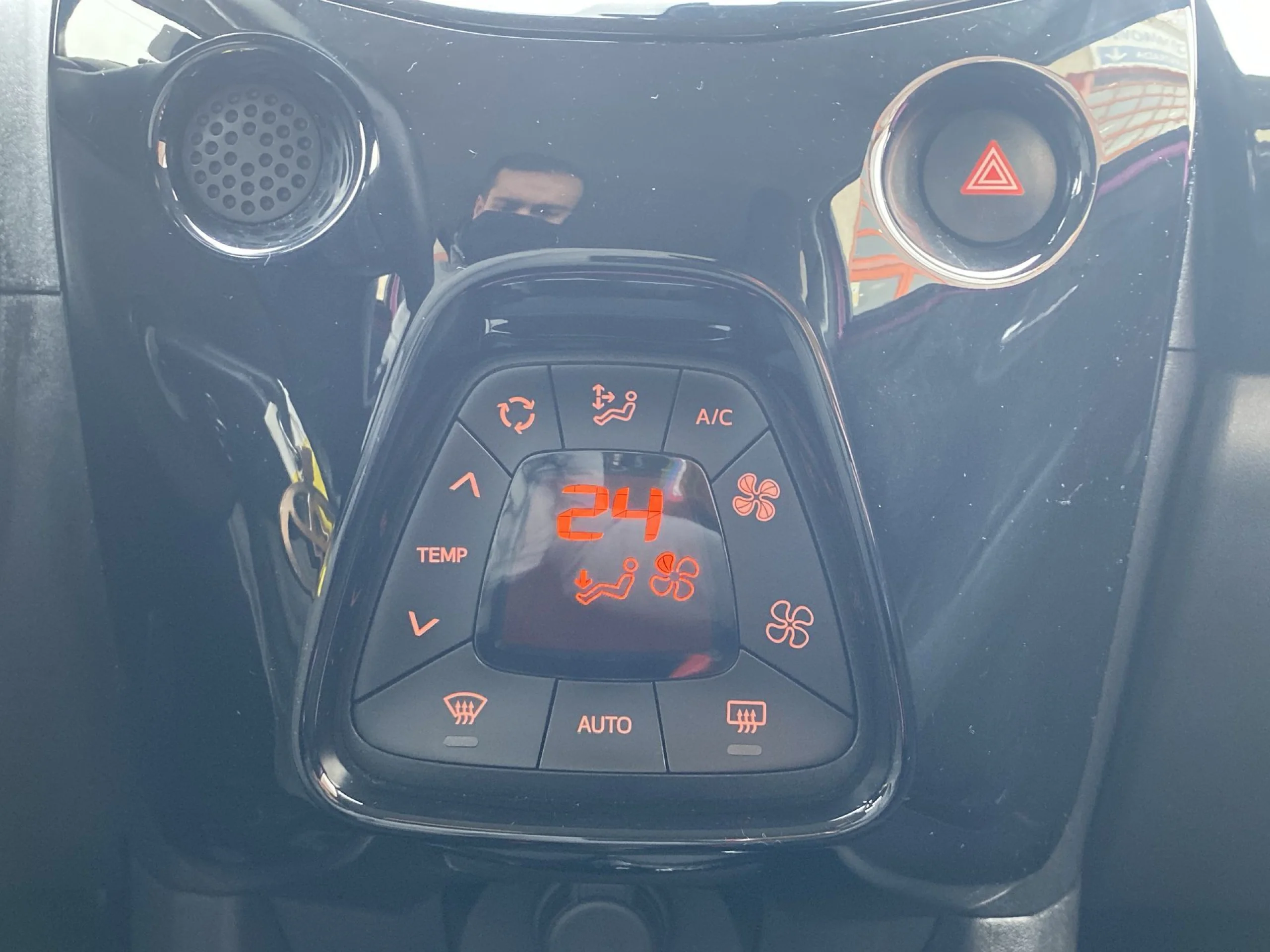Toyota Aygo 1.0 70 x-cite 53 kW (72 CV) - Foto 15
