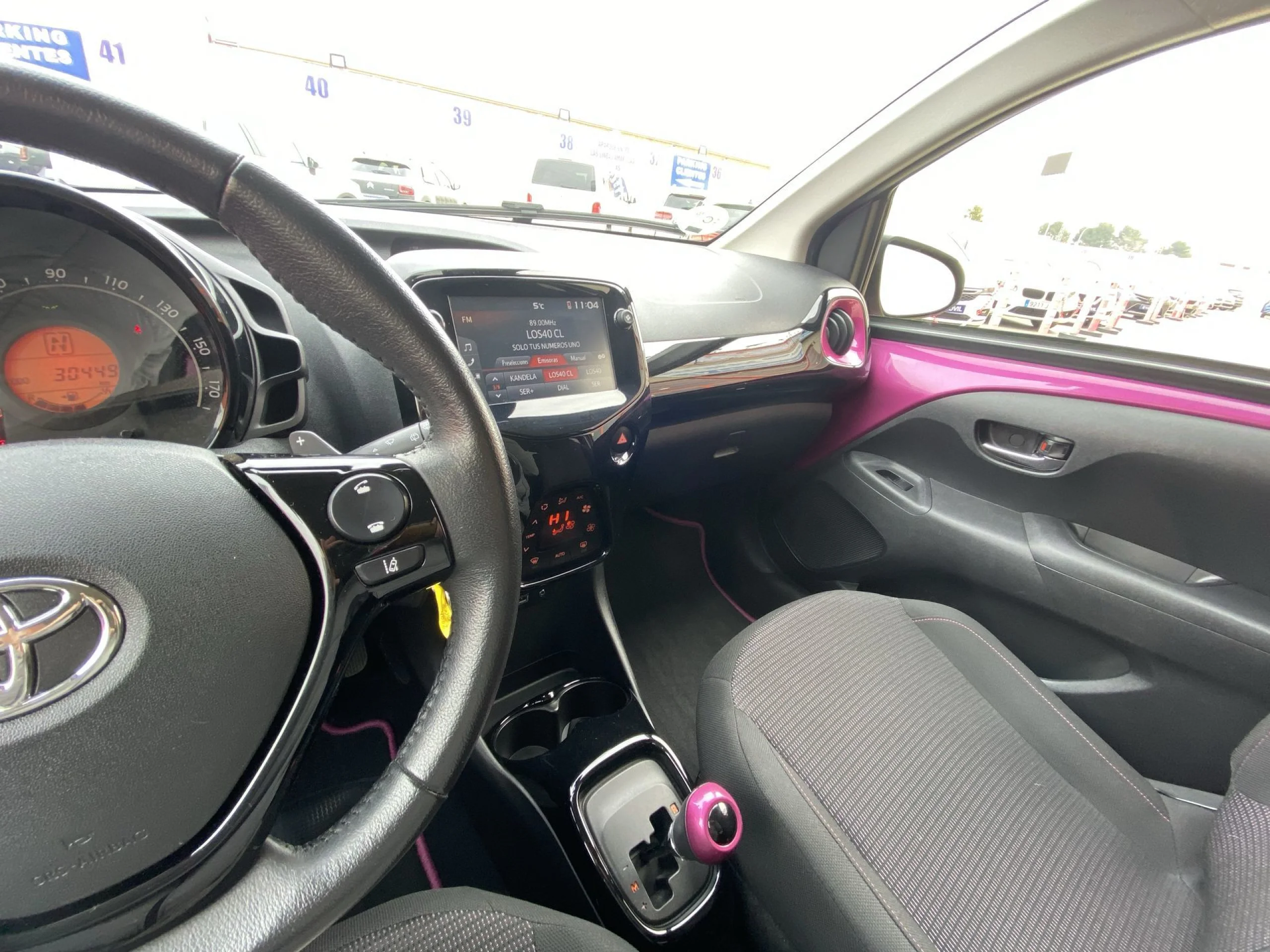 Toyota Aygo 1.0 70 x-cite 53 kW (72 CV) - Foto 17