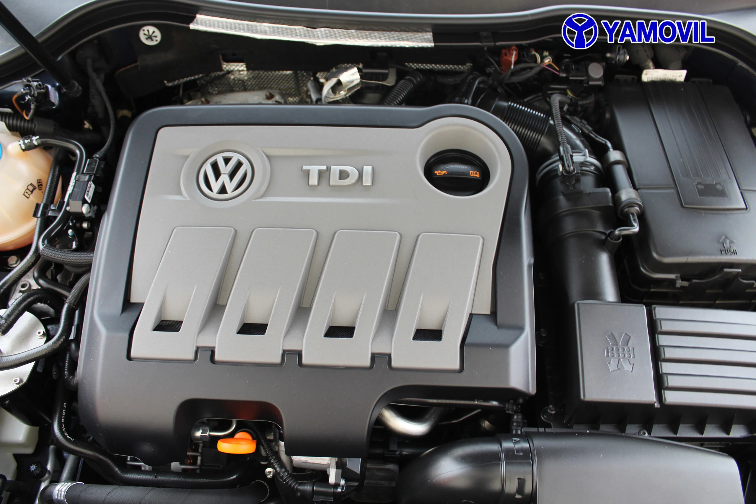 Volkswagen Passat Highline 2.0 TDI BMT 103 kW (140 CV) - Foto 8