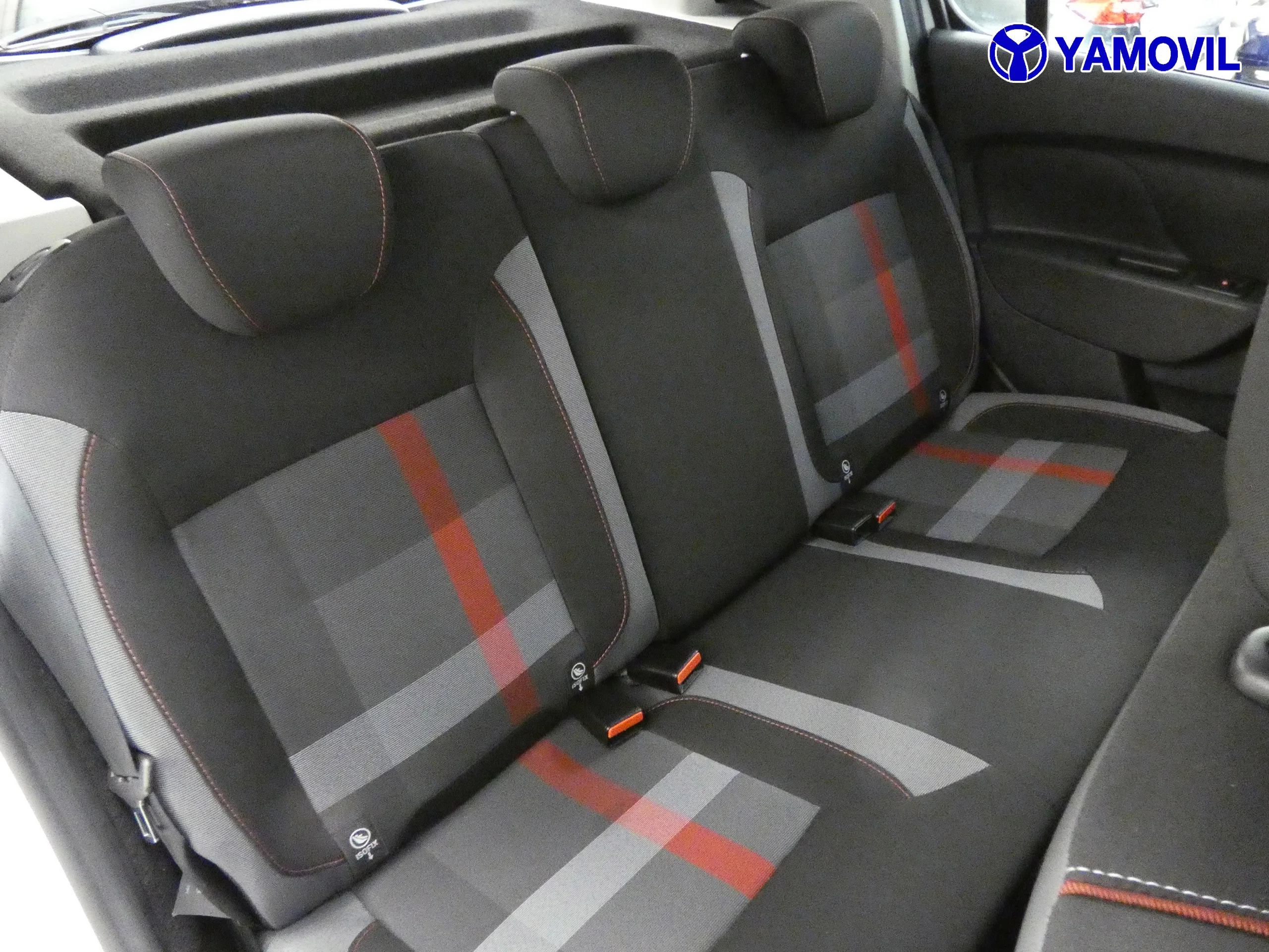 Dacia Sandero 0.9 TCE SERIE LIMITADA XPLORE GLP SS 5P - Foto 18