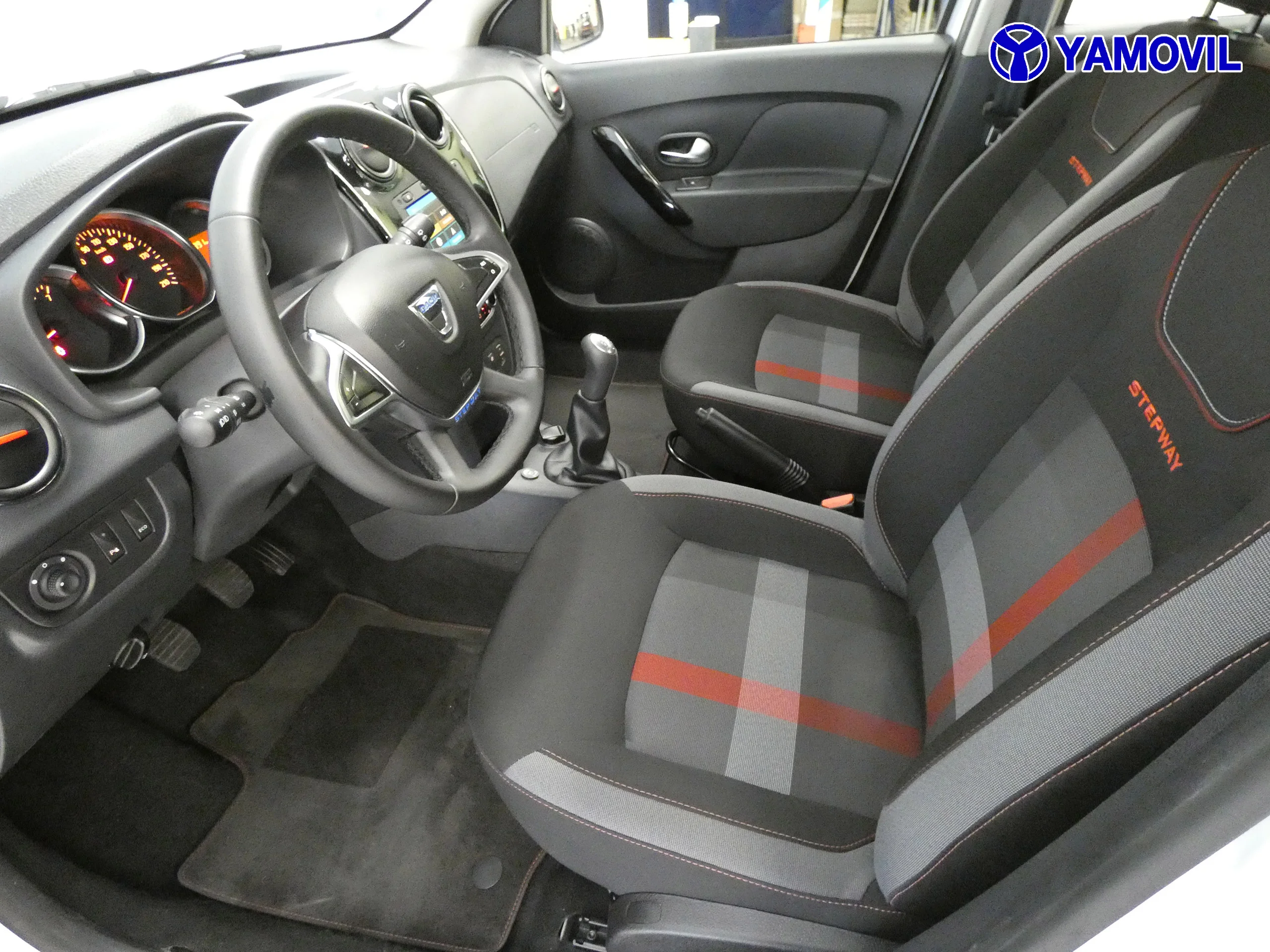 Dacia Sandero 0.9 TCE SERIE LIMITADA XPLORE GLP SS 5P - Foto 14