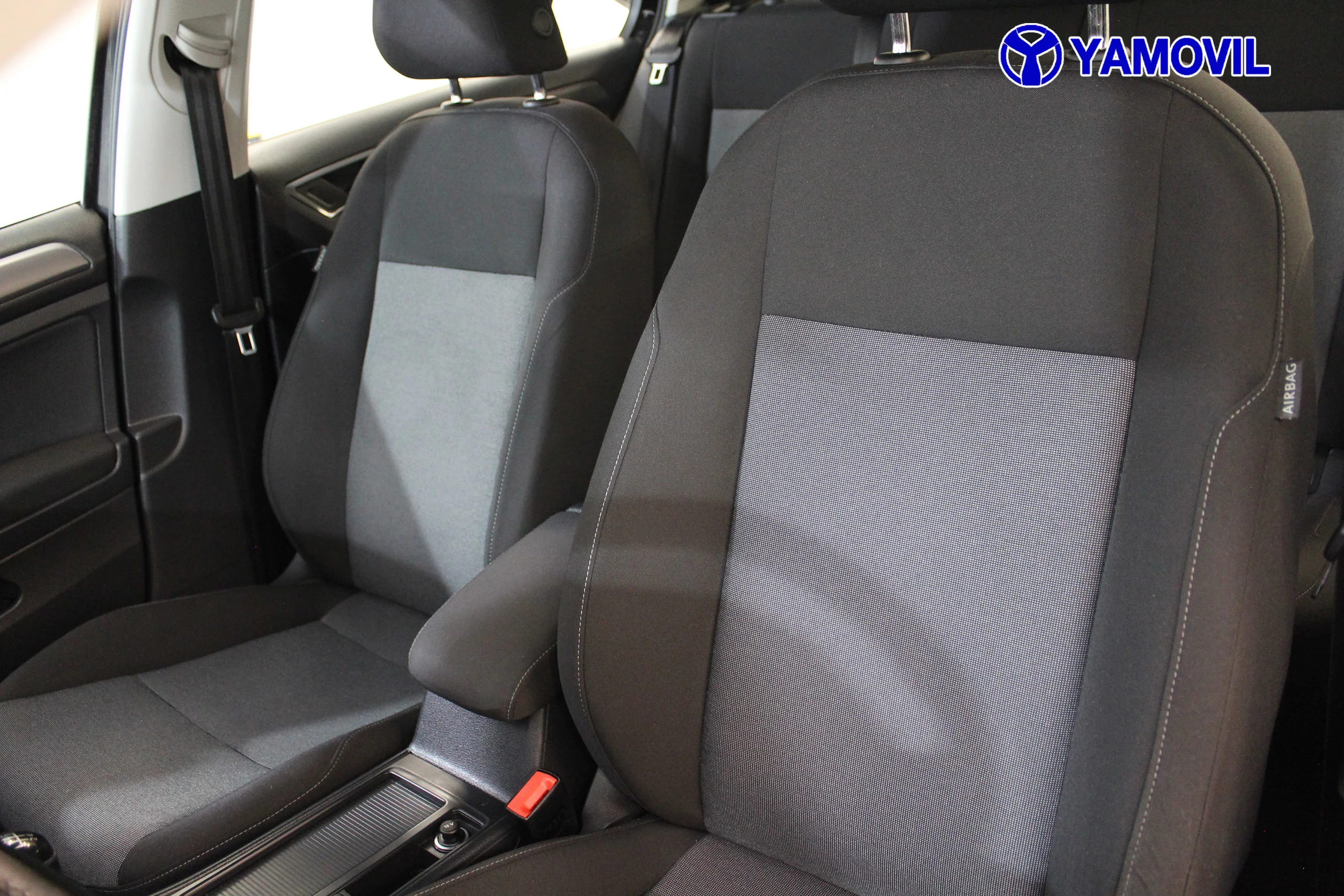 Volkswagen Golf Business 1.6 TDI BMT 77 kW (105 CV) - Foto 13