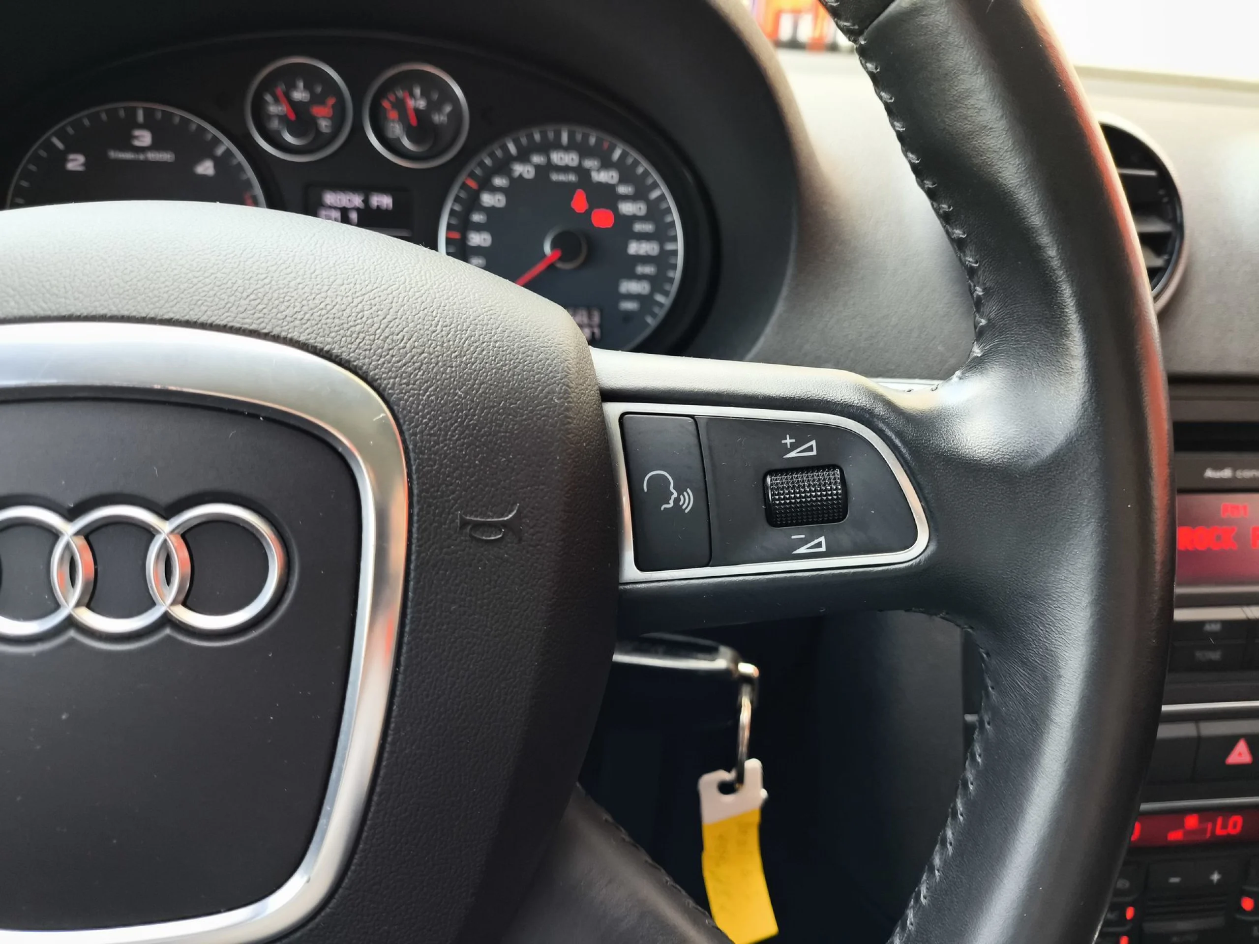 Audi A3 Sportback Attraction 1.6 TDI 77 kW (105 CV) S tronic - Foto 18