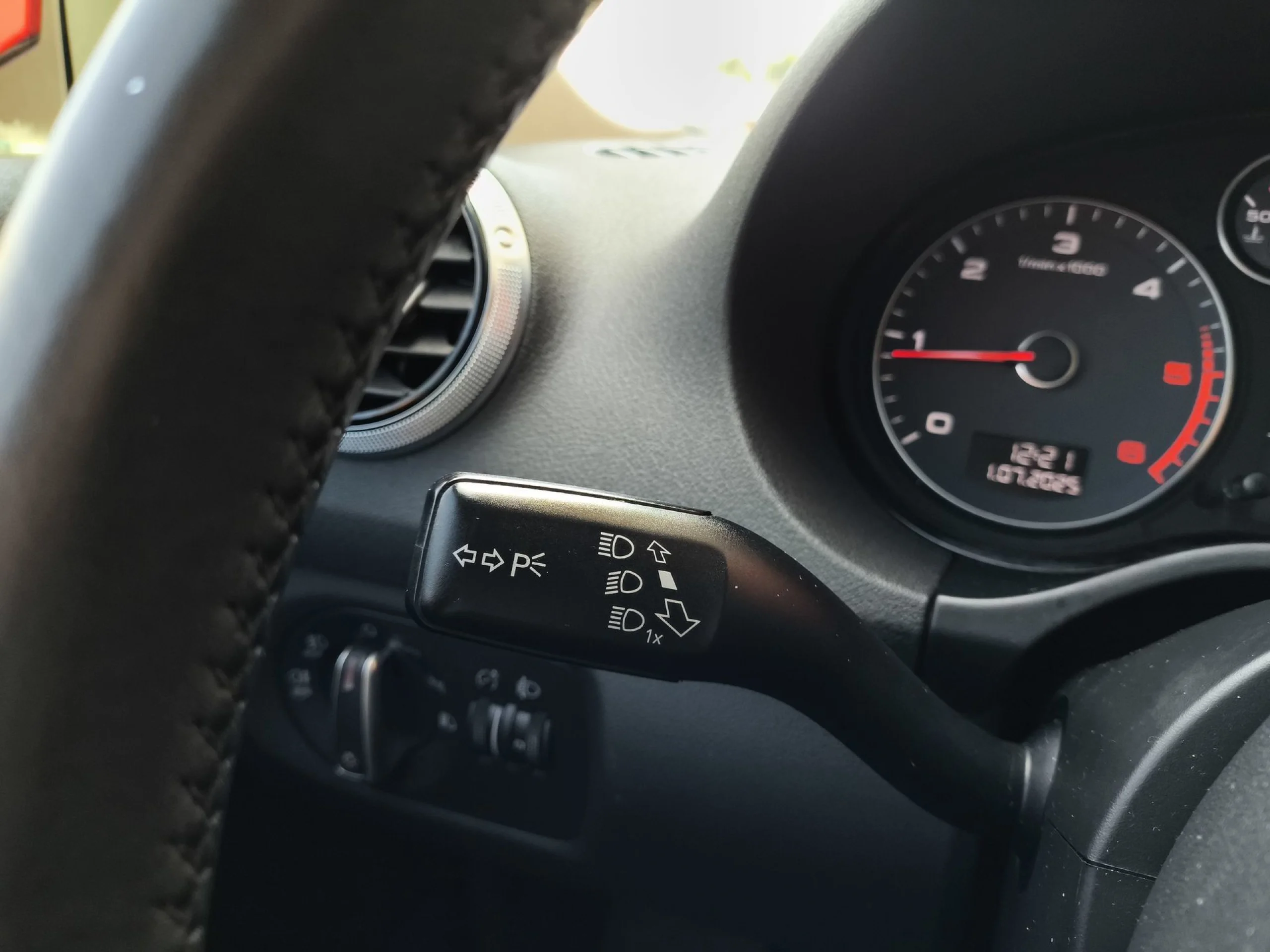 Audi A3 Sportback Attraction 1.6 TDI 77 kW (105 CV) S tronic - Foto 19