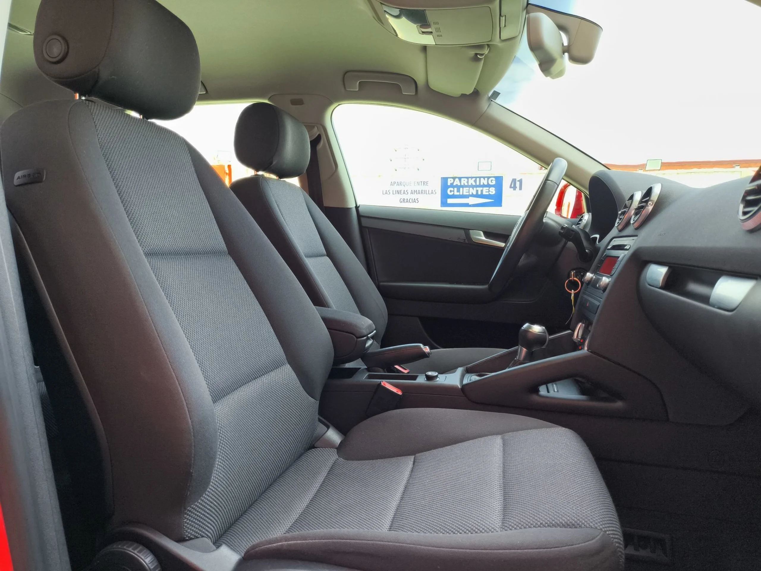 Audi A3 Sportback Attraction 1.6 TDI 77 kW (105 CV) S tronic - Foto 29