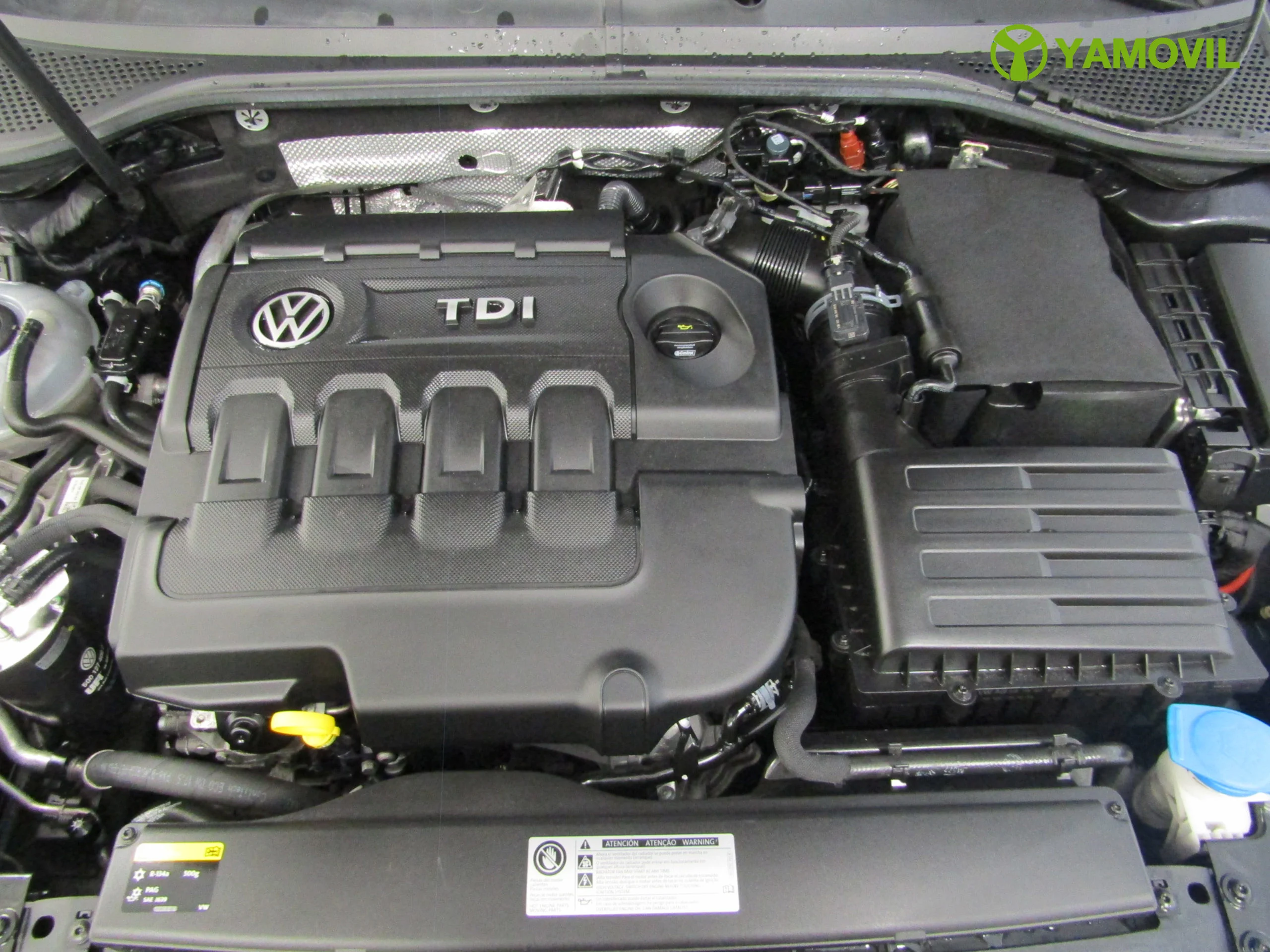 Volkswagen Passat 1.6 TDI BUSINESS EDITION 120CV - Foto 8