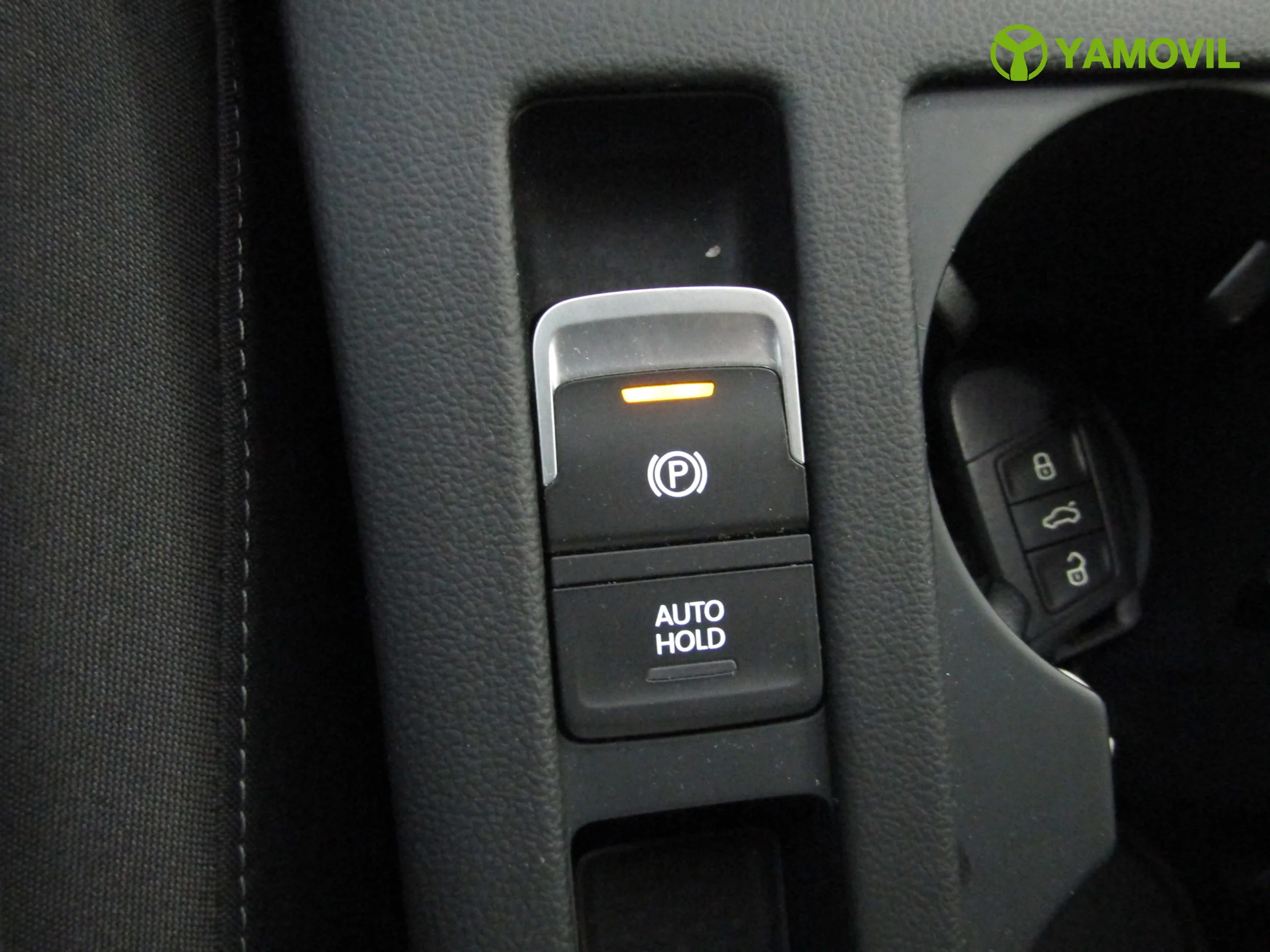 Volkswagen Passat 1.6 TDI BUSINESS EDITION 120CV - Foto 33