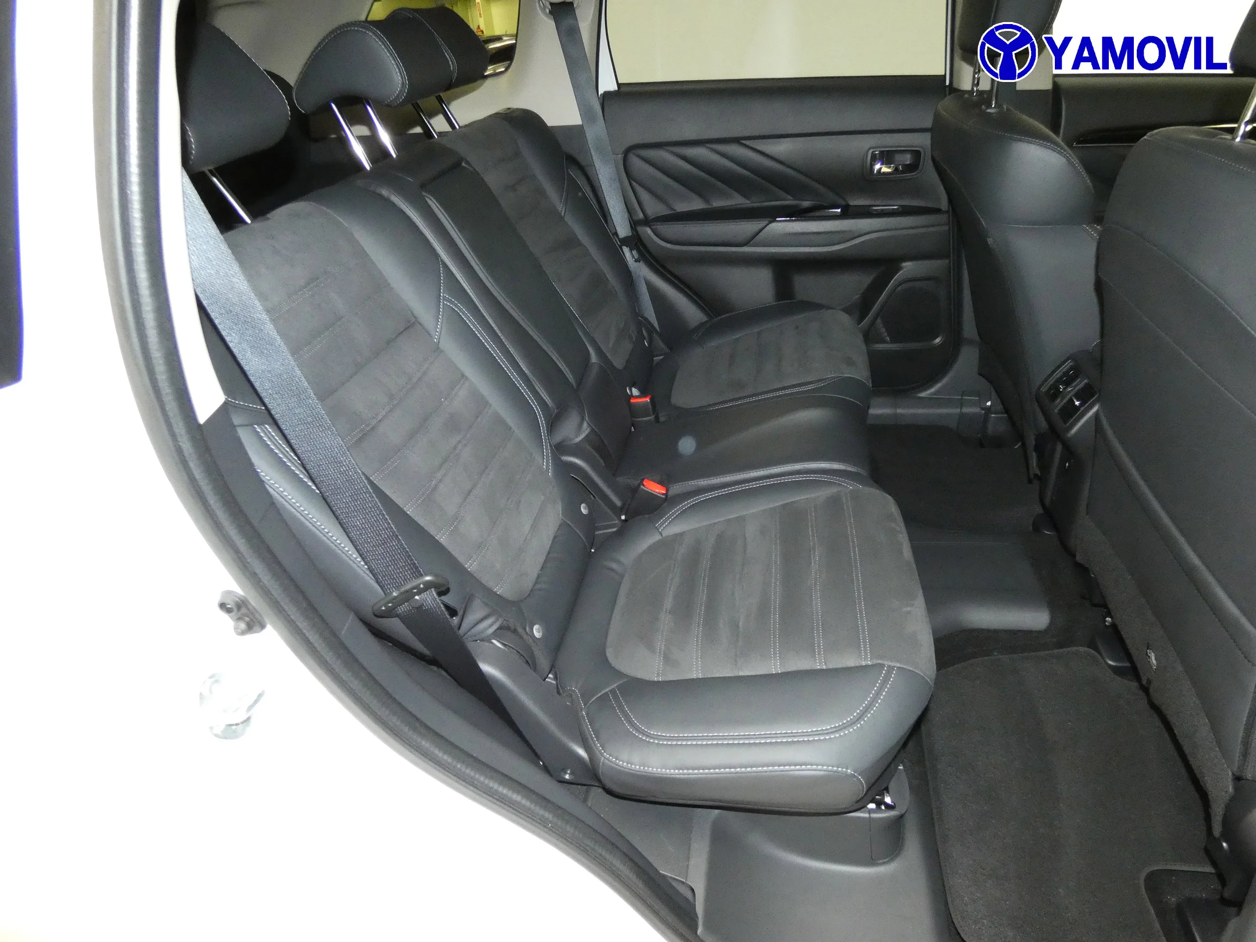 Mitsubishi Outlander 2.4 PHEV KAITEKI Aut 4WD - Foto 15