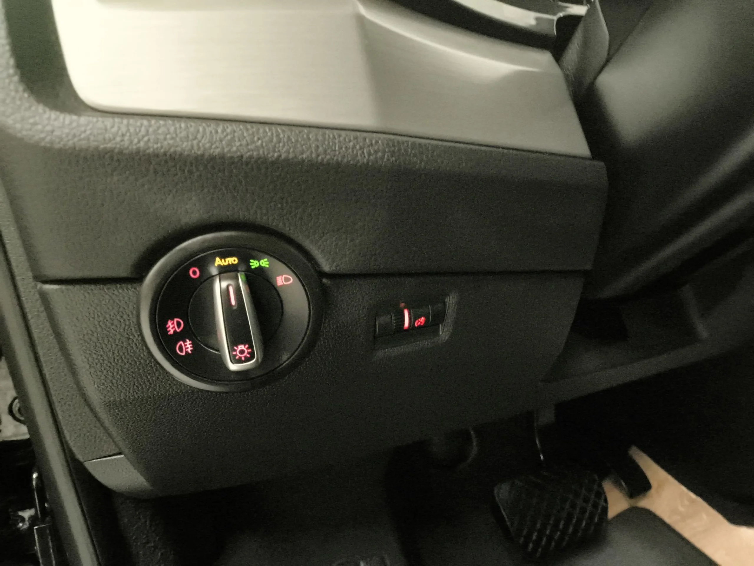 Volkswagen Multivan Premium Batalla Corta 2.0 TDI BMT 110 kW (150 CV) DSG - Foto 12