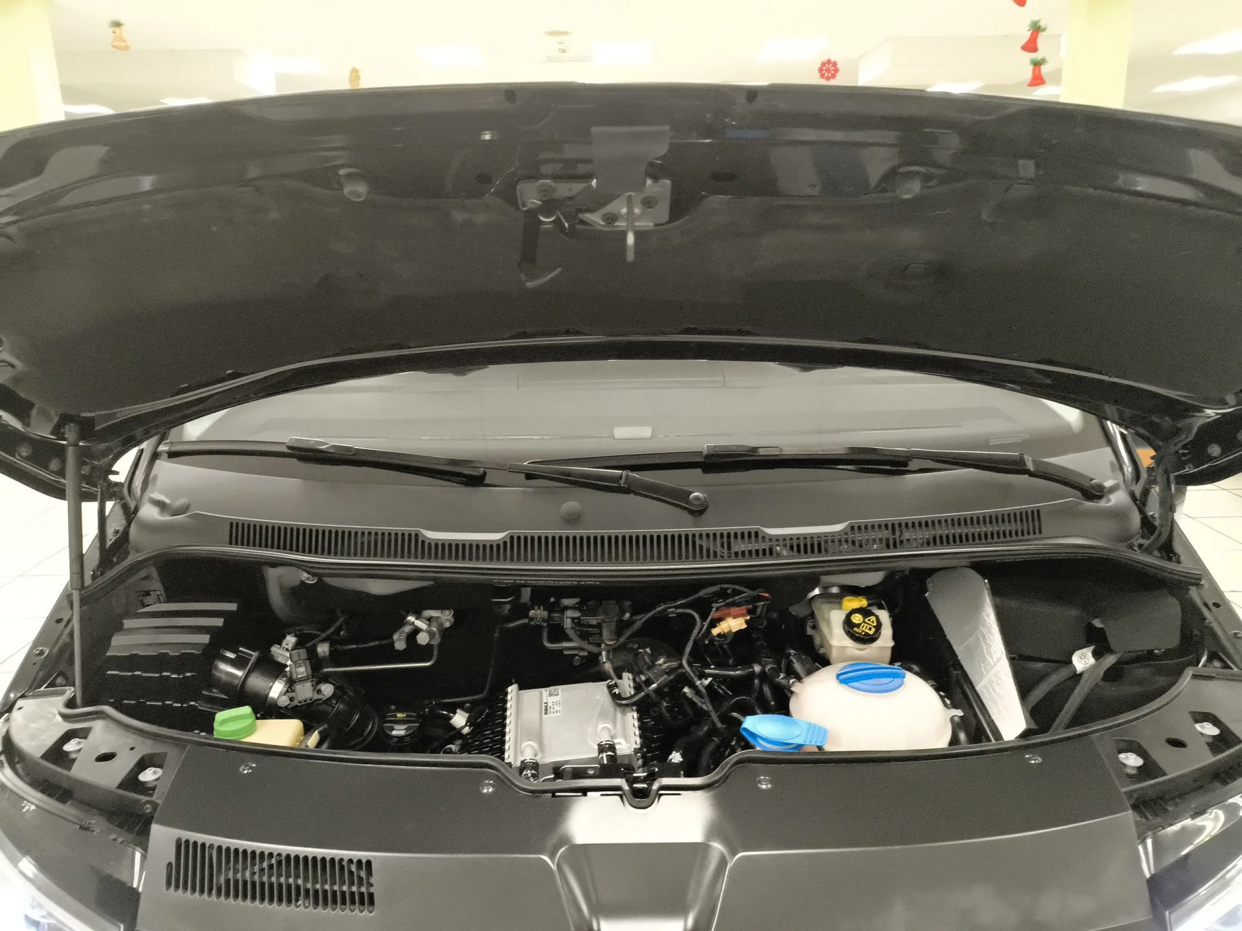 Volkswagen Multivan Premium Batalla Corta 2.0 TDI BMT 110 kW (150 CV) DSG - Foto 31