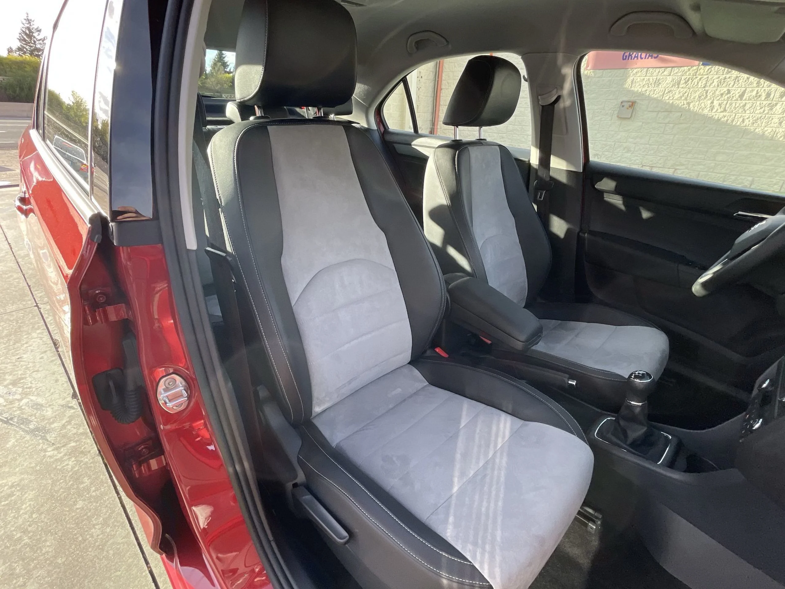 Seat Toledo 1.2 TSI SANDS Style Advanced 81 kW (110 CV) - Foto 18