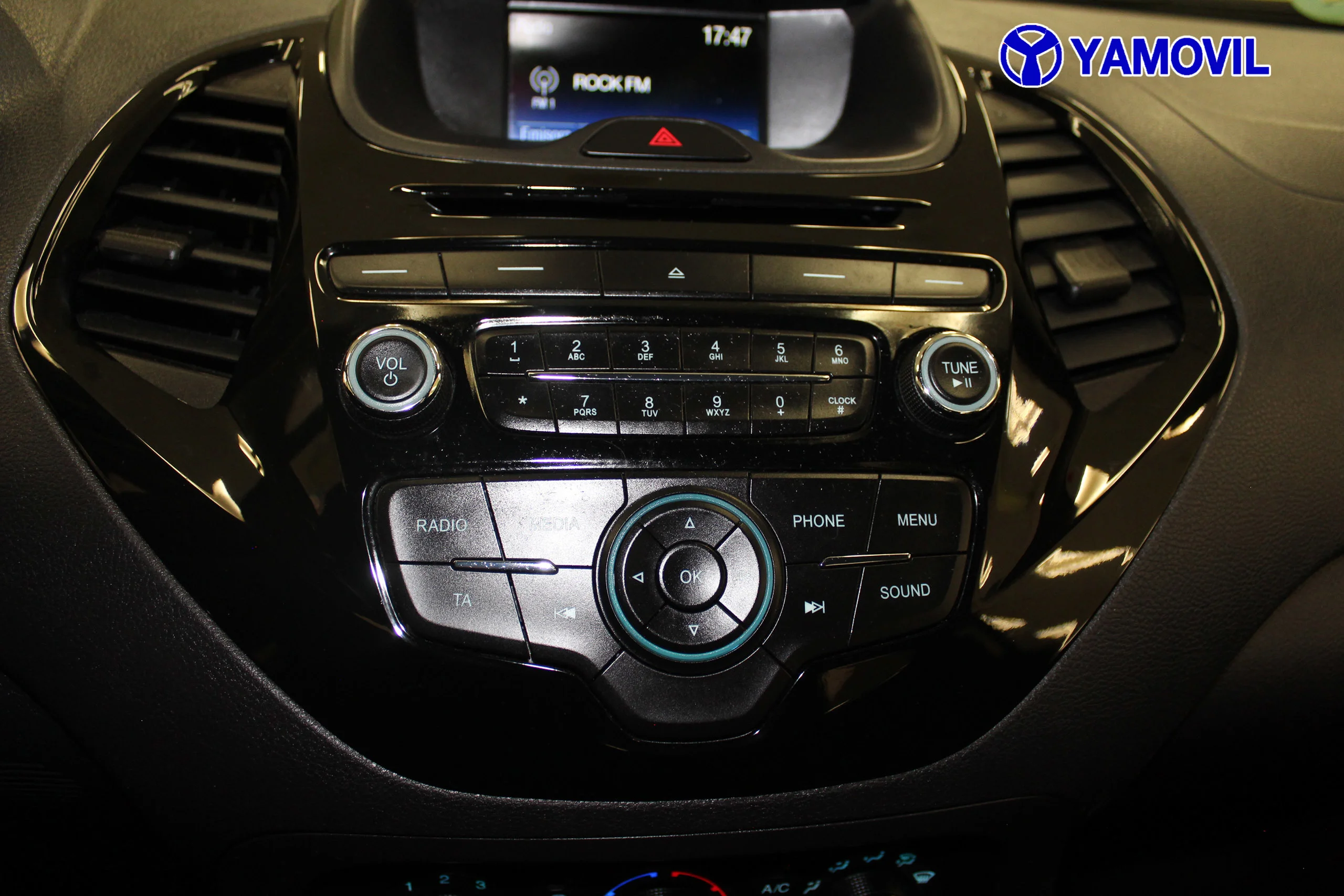 Ford Ka+ 1.2 Ti-VCT Ultimate 63 kW (85 CV) - Foto 28