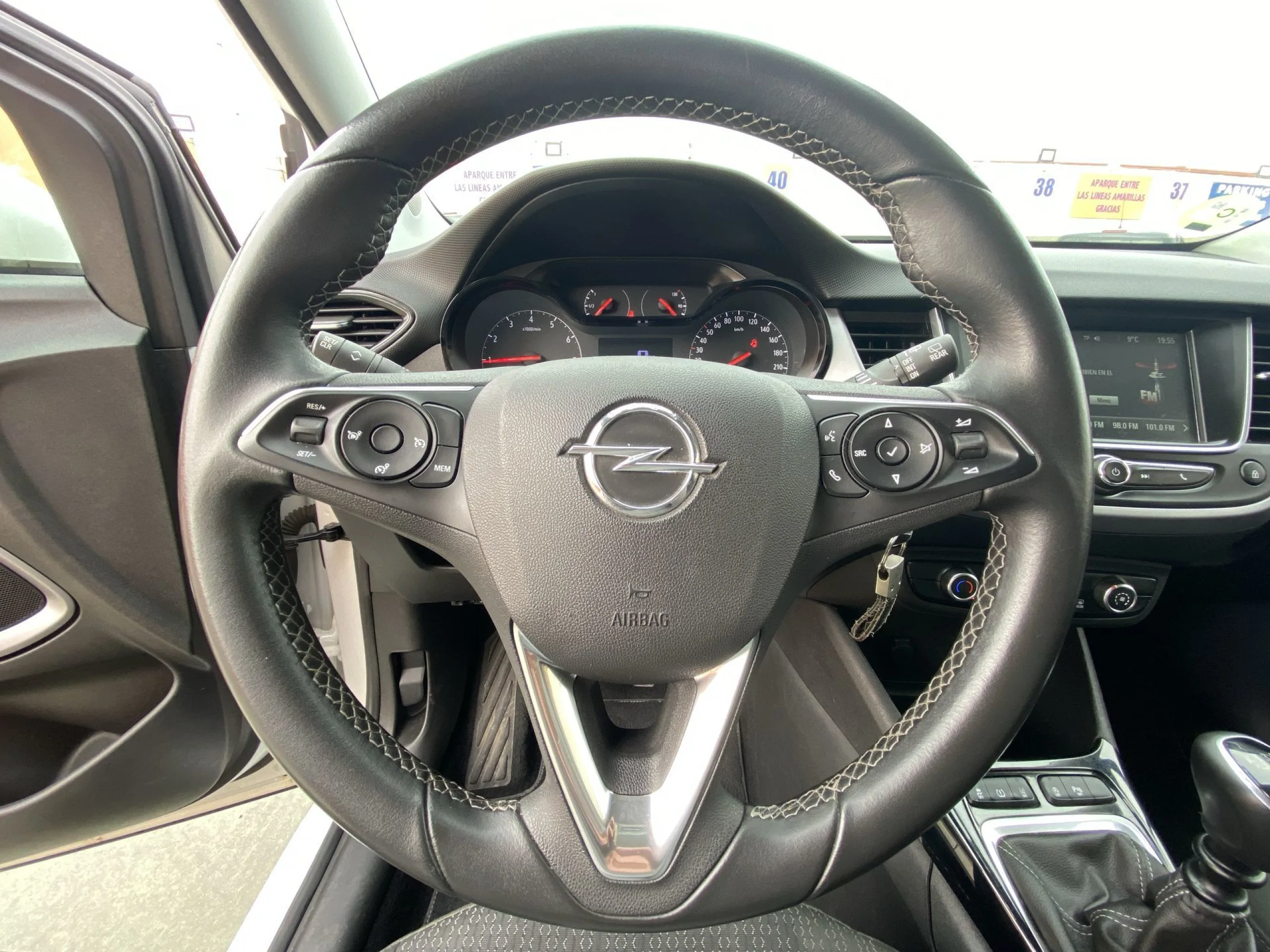 Opel Grandland X 1.2 Turbo SANDS Selective 96 kW (130 CV) - Foto 11