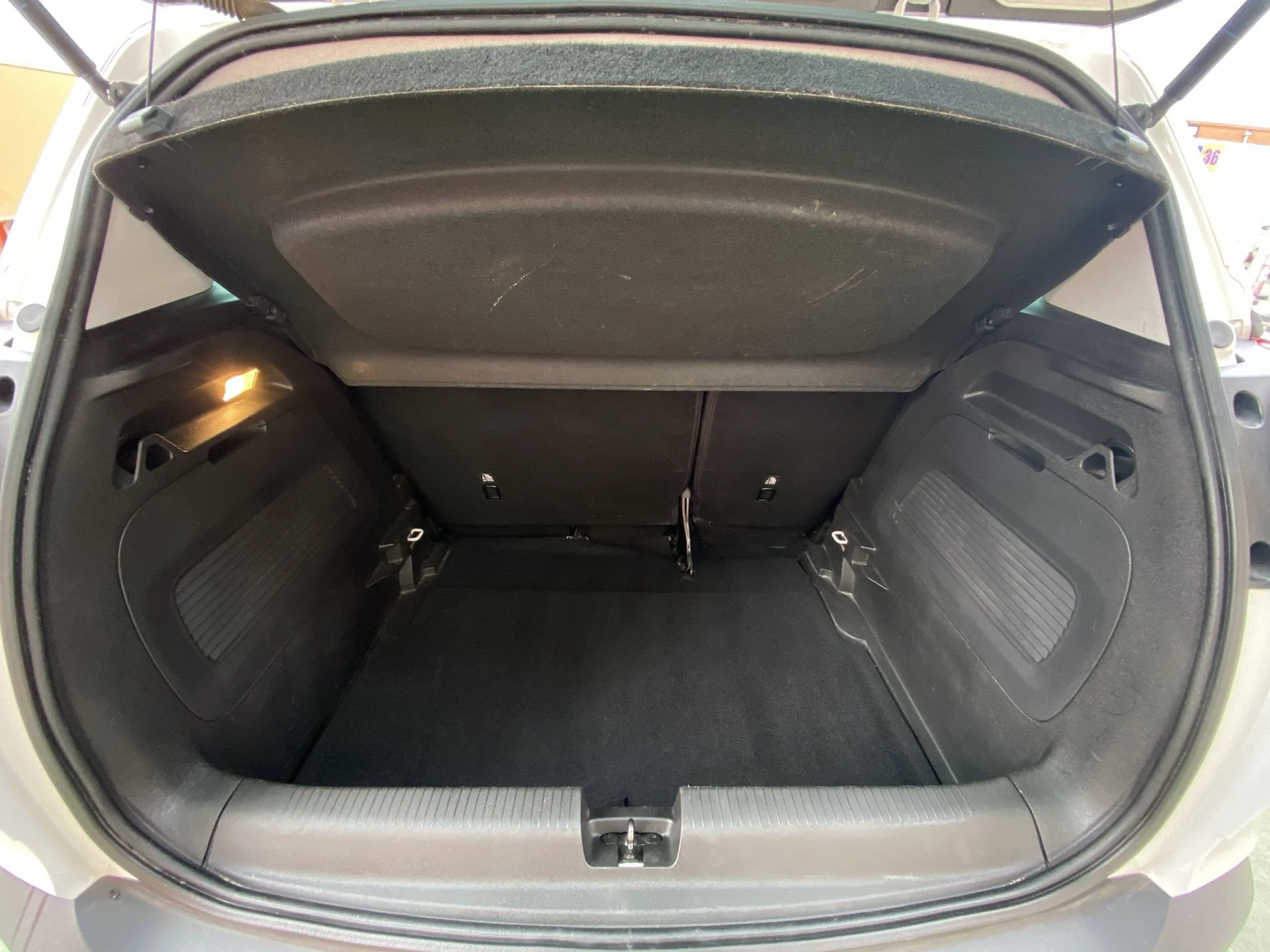 Opel Grandland X 1.2 Turbo SANDS Selective 96 kW (130 CV) - Foto 19