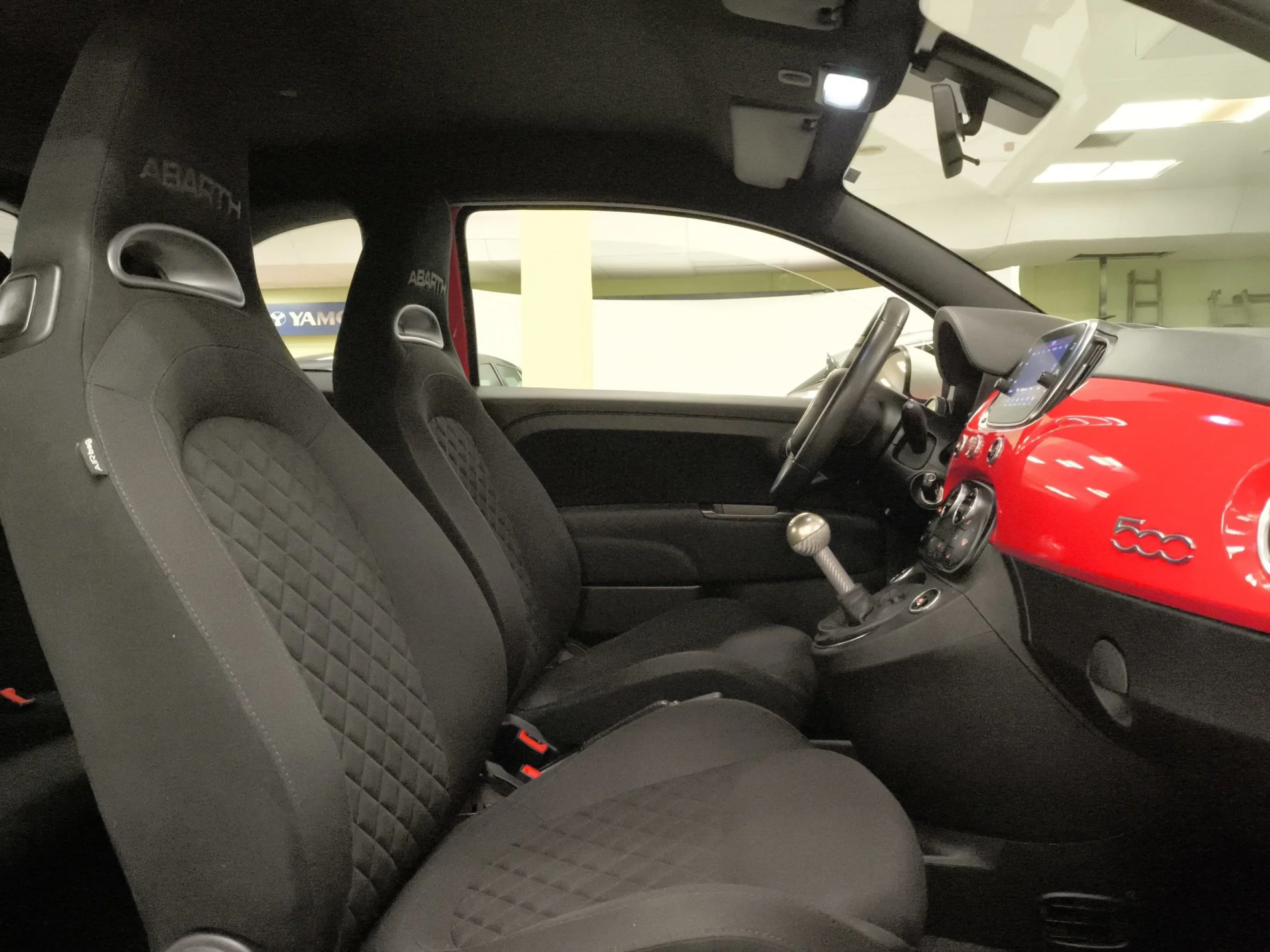 Abarth 500 1.4 16v T-Jet 595 107 kW (145 CV) - Foto 19