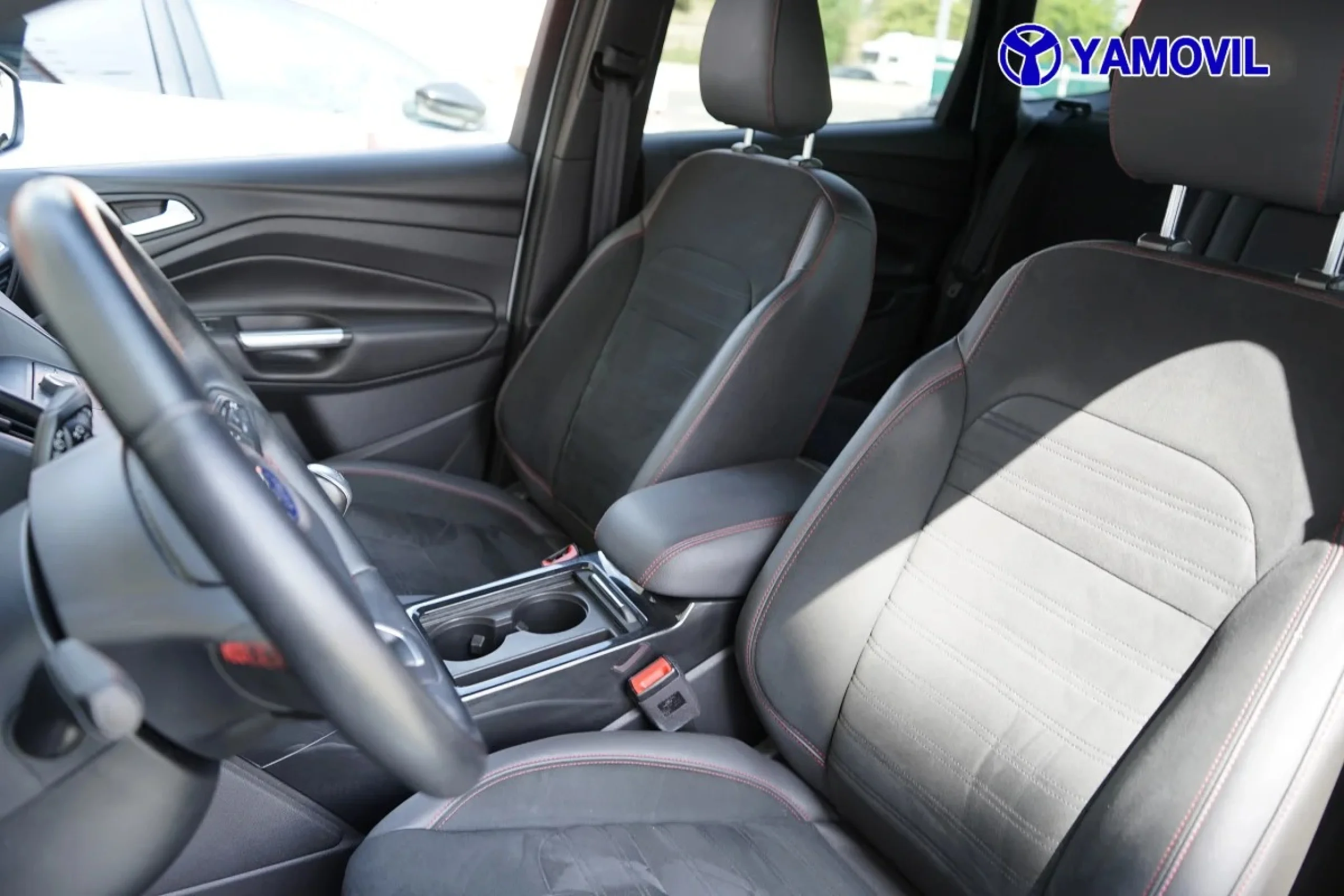 Ford Kuga 1.5 TDCI SANDS ST-Line 4x2 88 kW (120 CV) - Foto 13