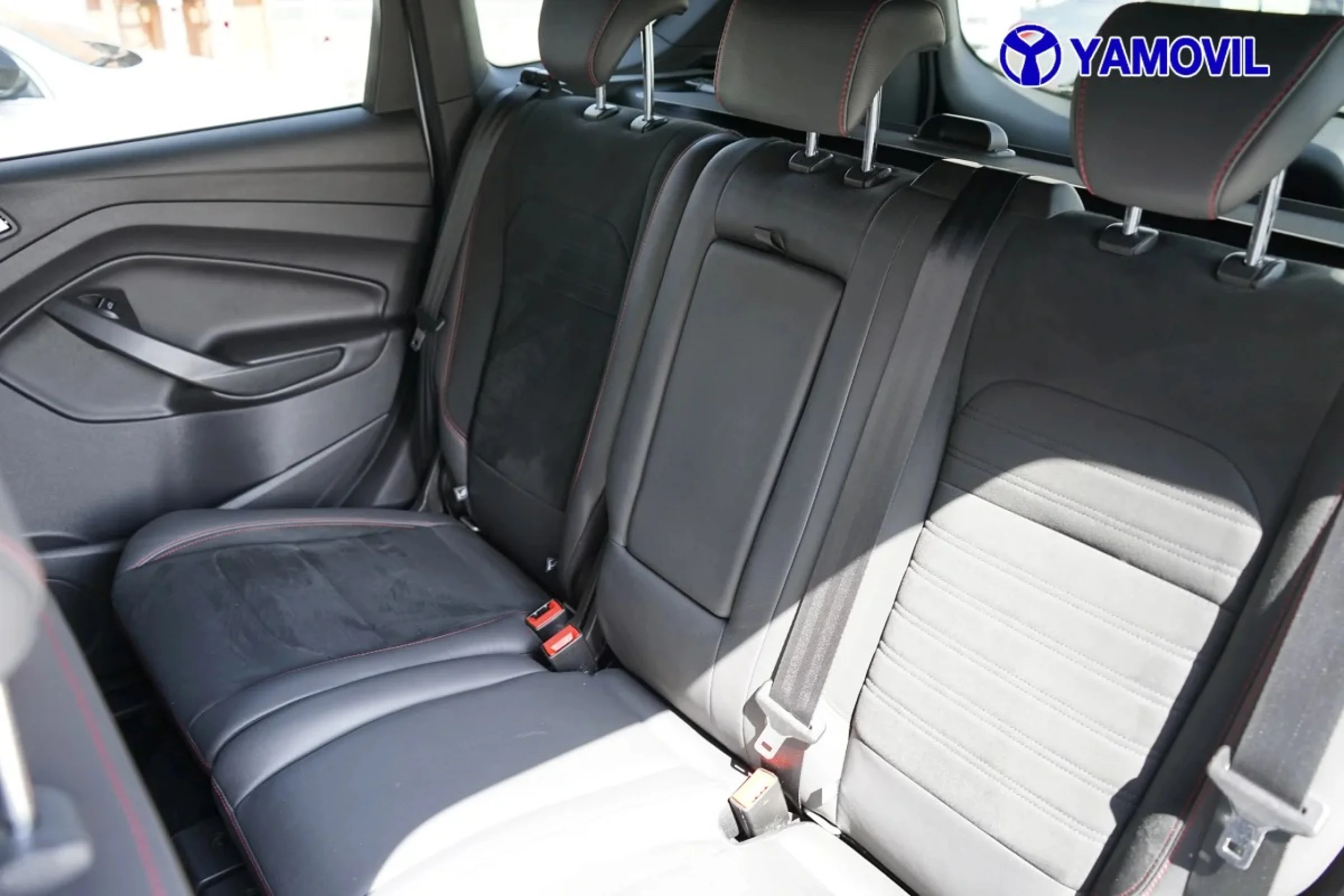 Ford Kuga 1.5 TDCI SANDS ST-Line 4x2 88 kW (120 CV) - Foto 14