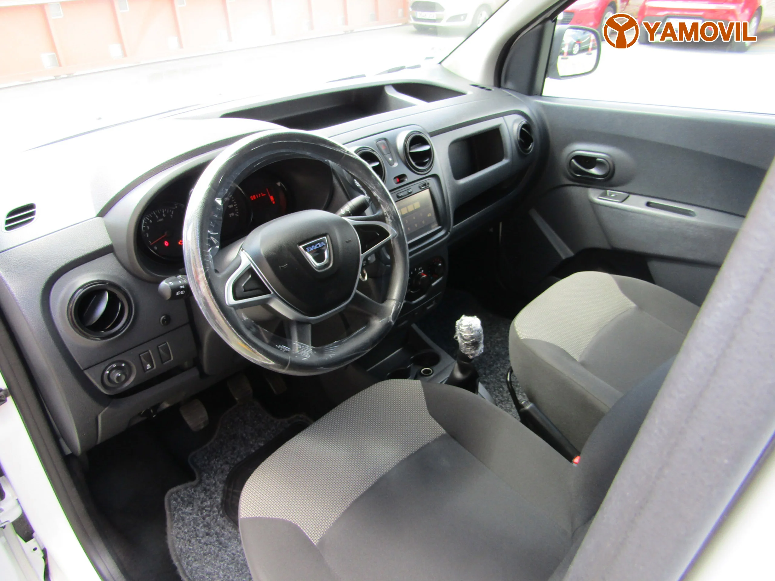 Dacia Dokker 1.5DCI AMBIANCE PACK NAVEGADOR - Foto 17