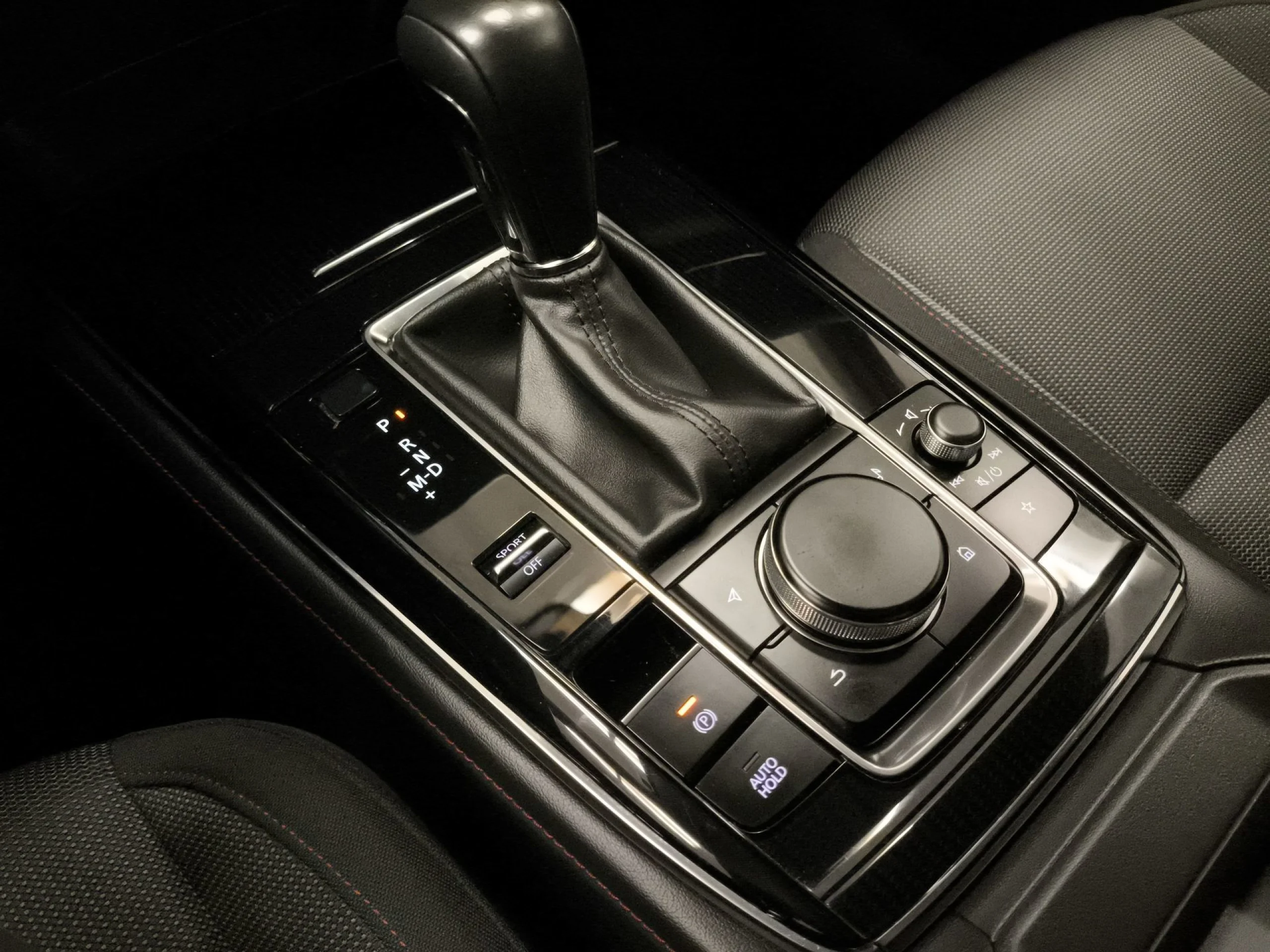 Mazda Cx-30 2.0 e-SKYACTIV-X Homura 2WD AT 137 kW (186 CV) - Foto 21