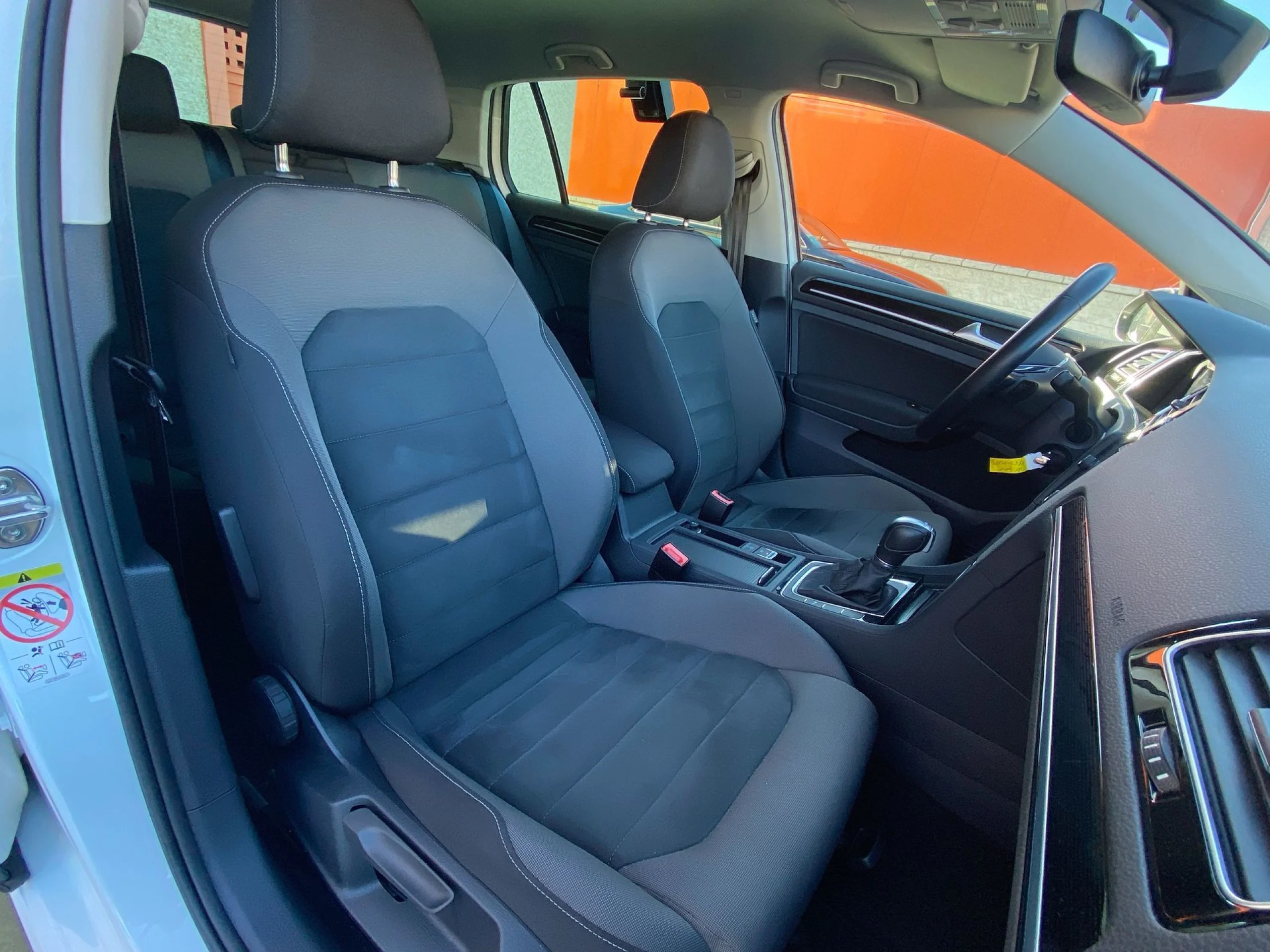 Volkswagen Golf 2.0 TDI 150CV DSG SPORT R-LINE 5P - Foto 20
