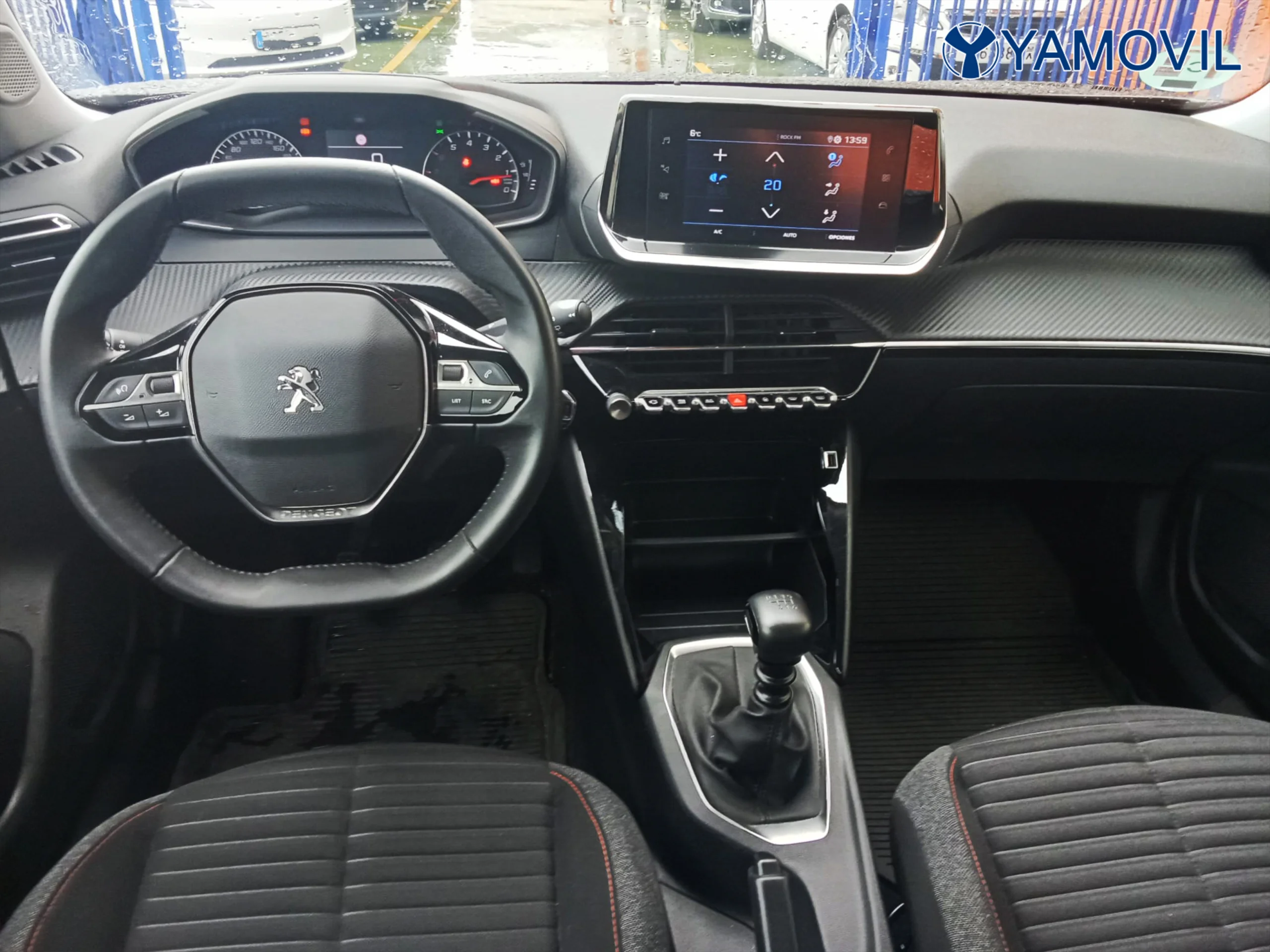 Peugeot 2008 Puretech 100 SANDS Active Pack 75 kW (100 CV) - Foto 5