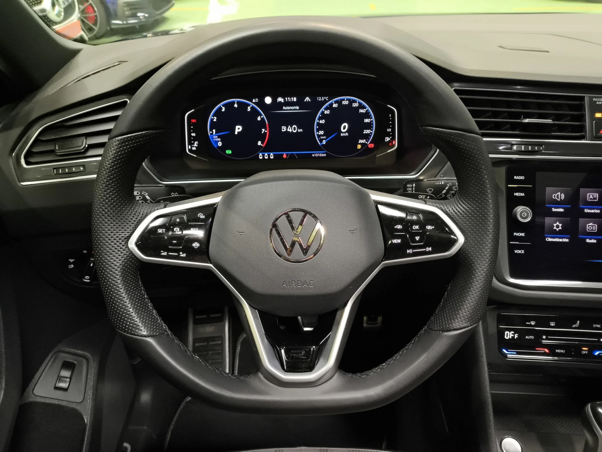 Volkswagen Tiguan R-Line 1.5 TSI 110 kW (150 CV) DSG - Foto 11