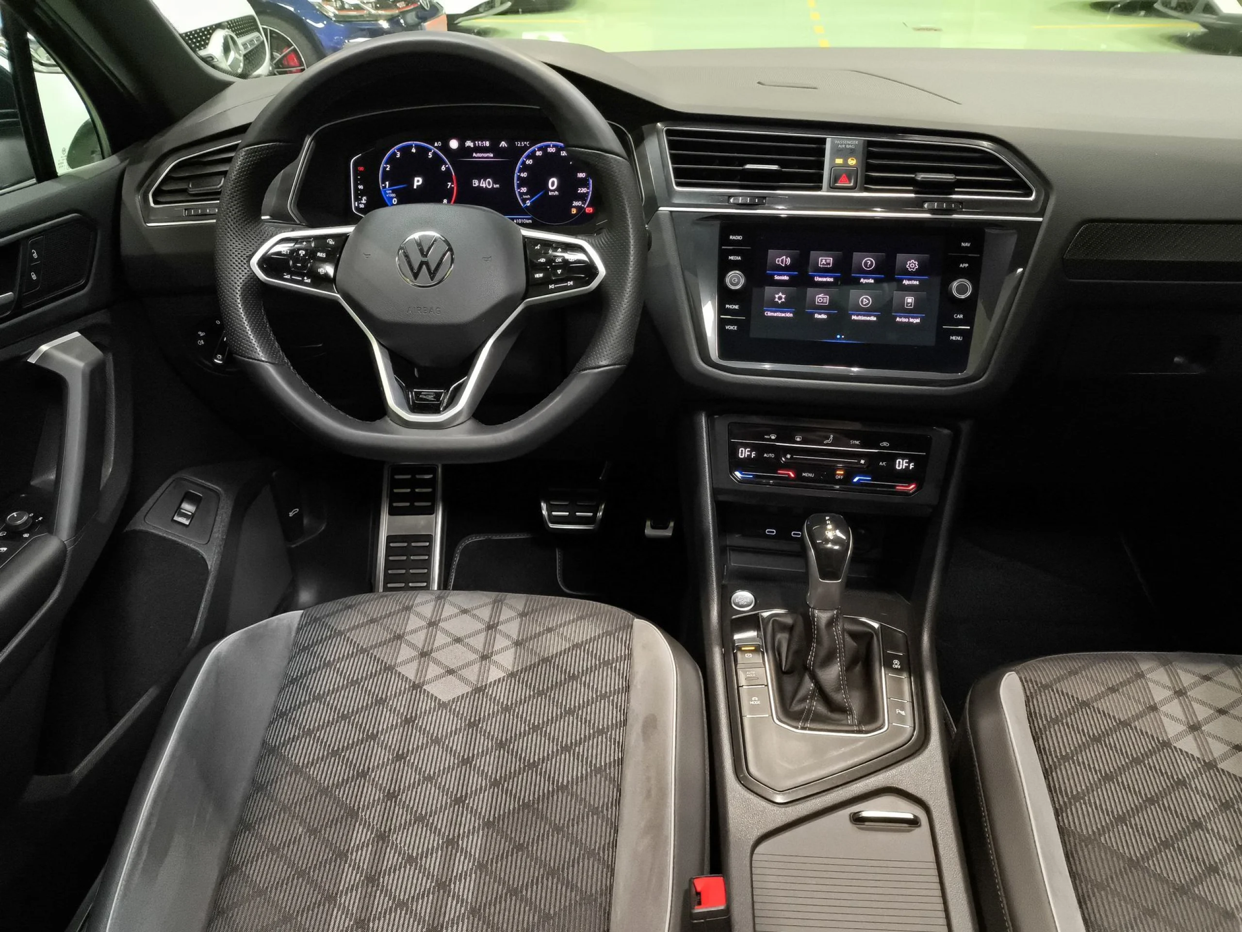 Volkswagen Tiguan R-Line 1.5 TSI 110 kW (150 CV) DSG - Foto 18
