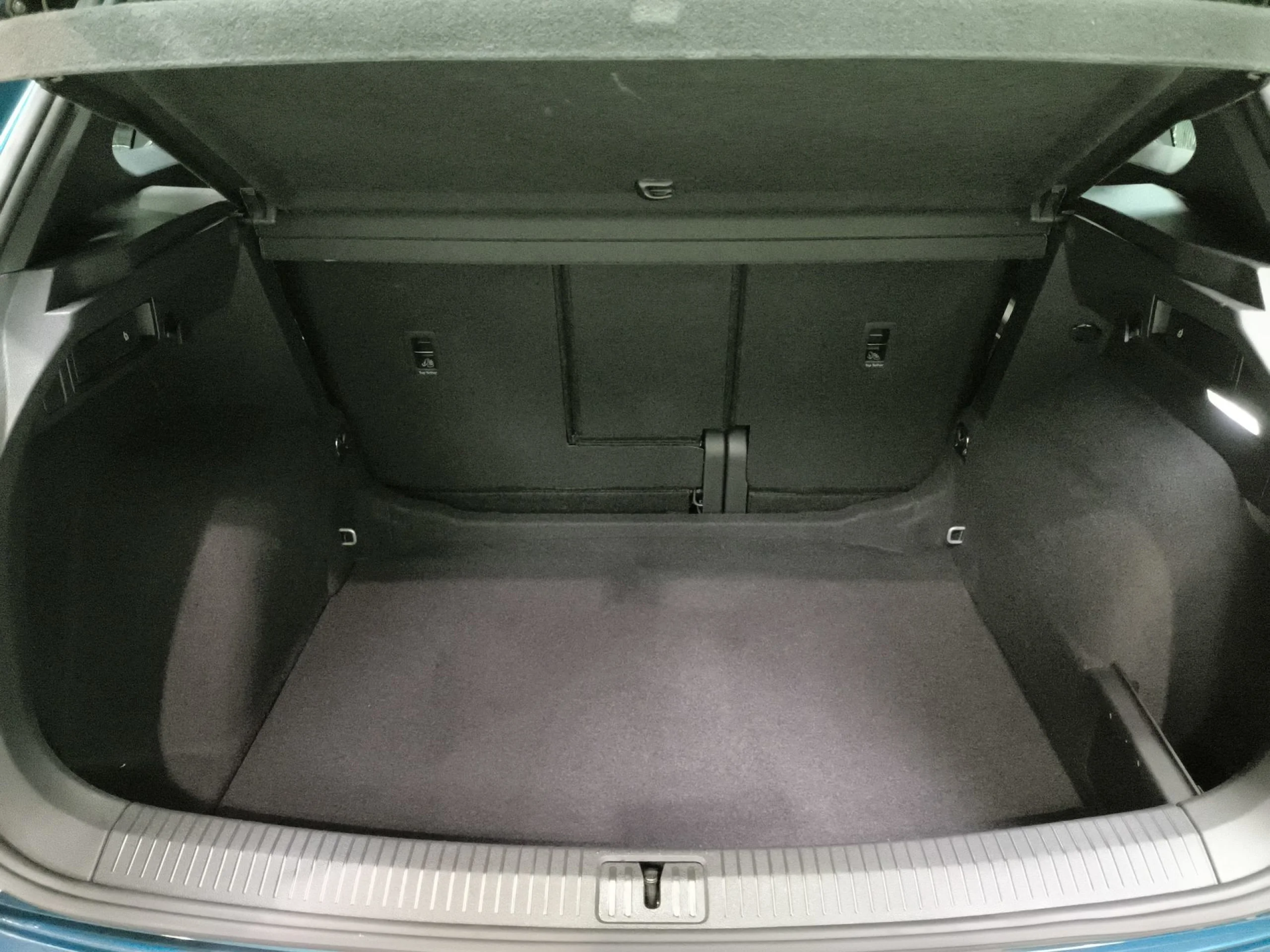 Volkswagen Tiguan R-Line 1.5 TSI 110 kW (150 CV) DSG - Foto 21